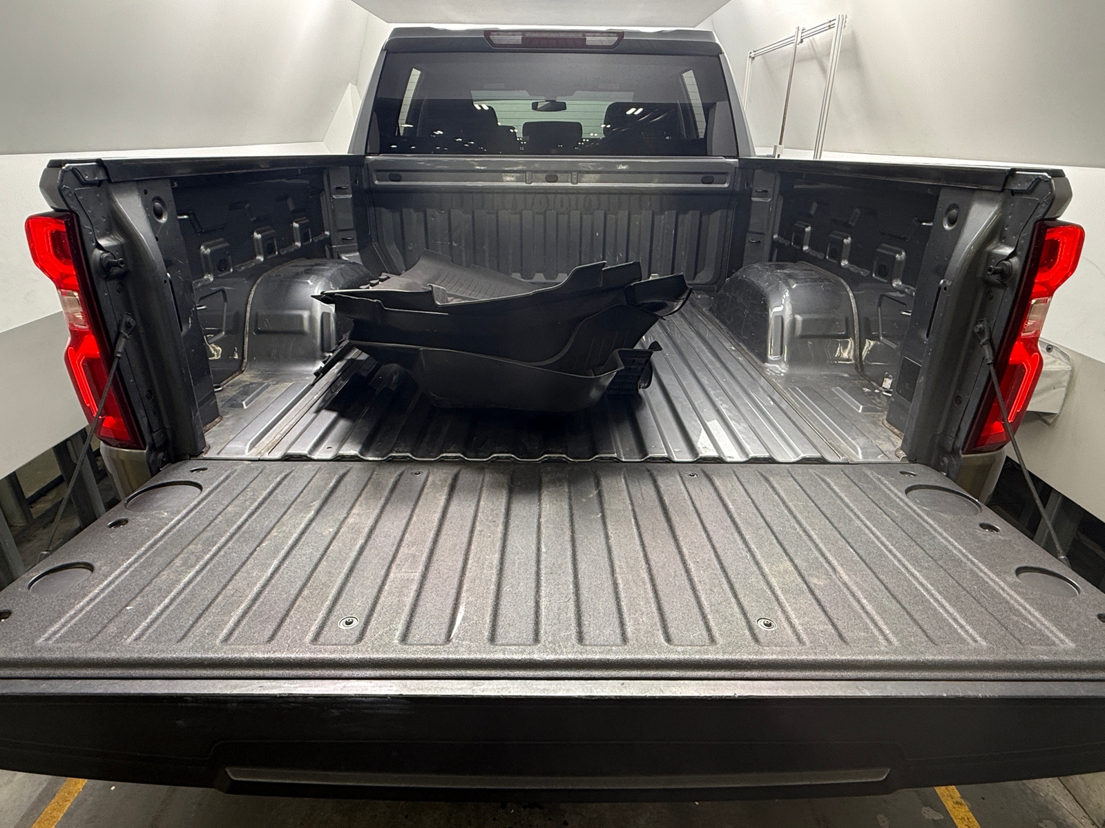 Thumbnail: 2021 Chevrolet Silverado 1500 - 7