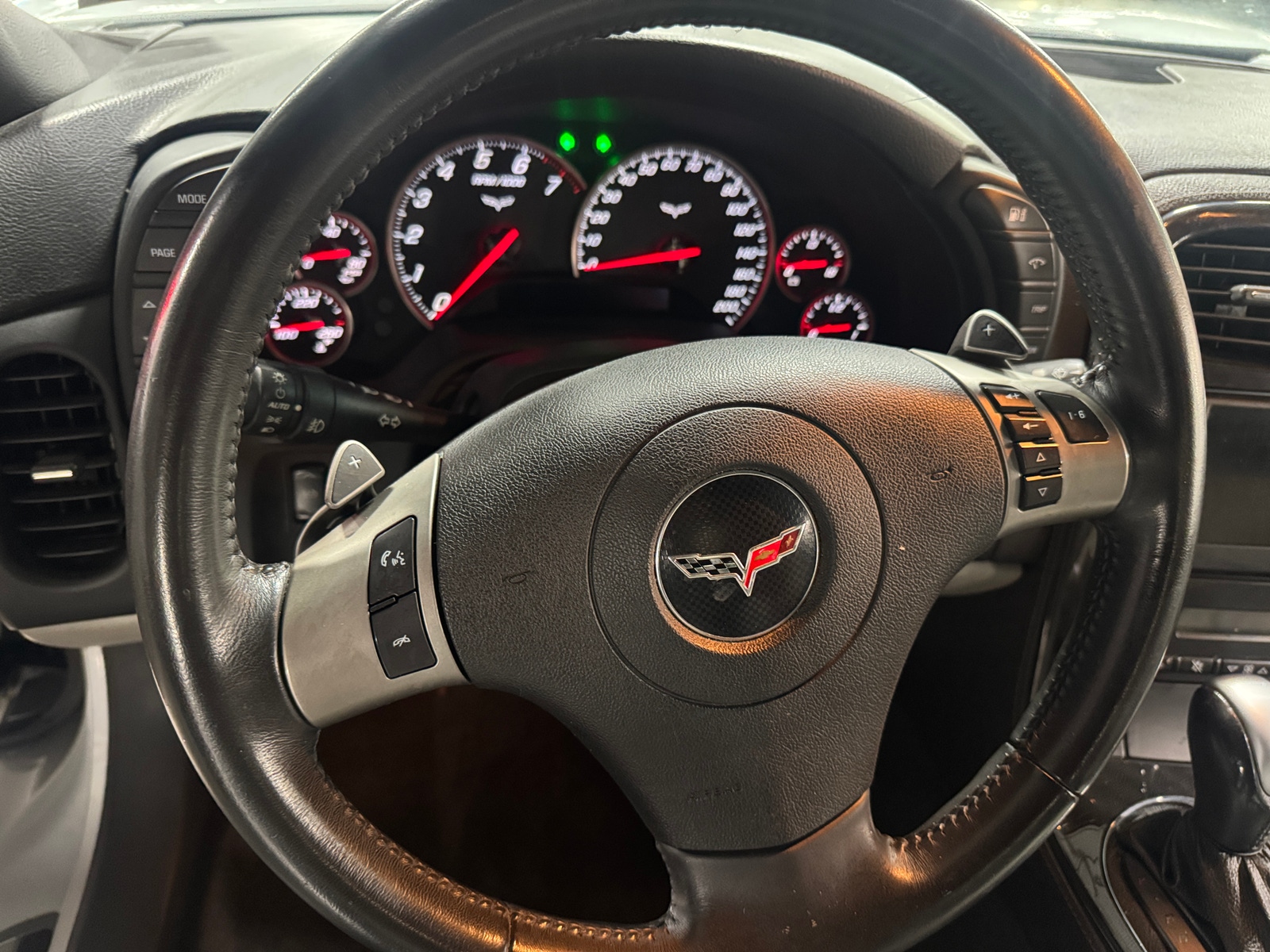 Thumbnail: 2010 Chevrolet Corvette - 4