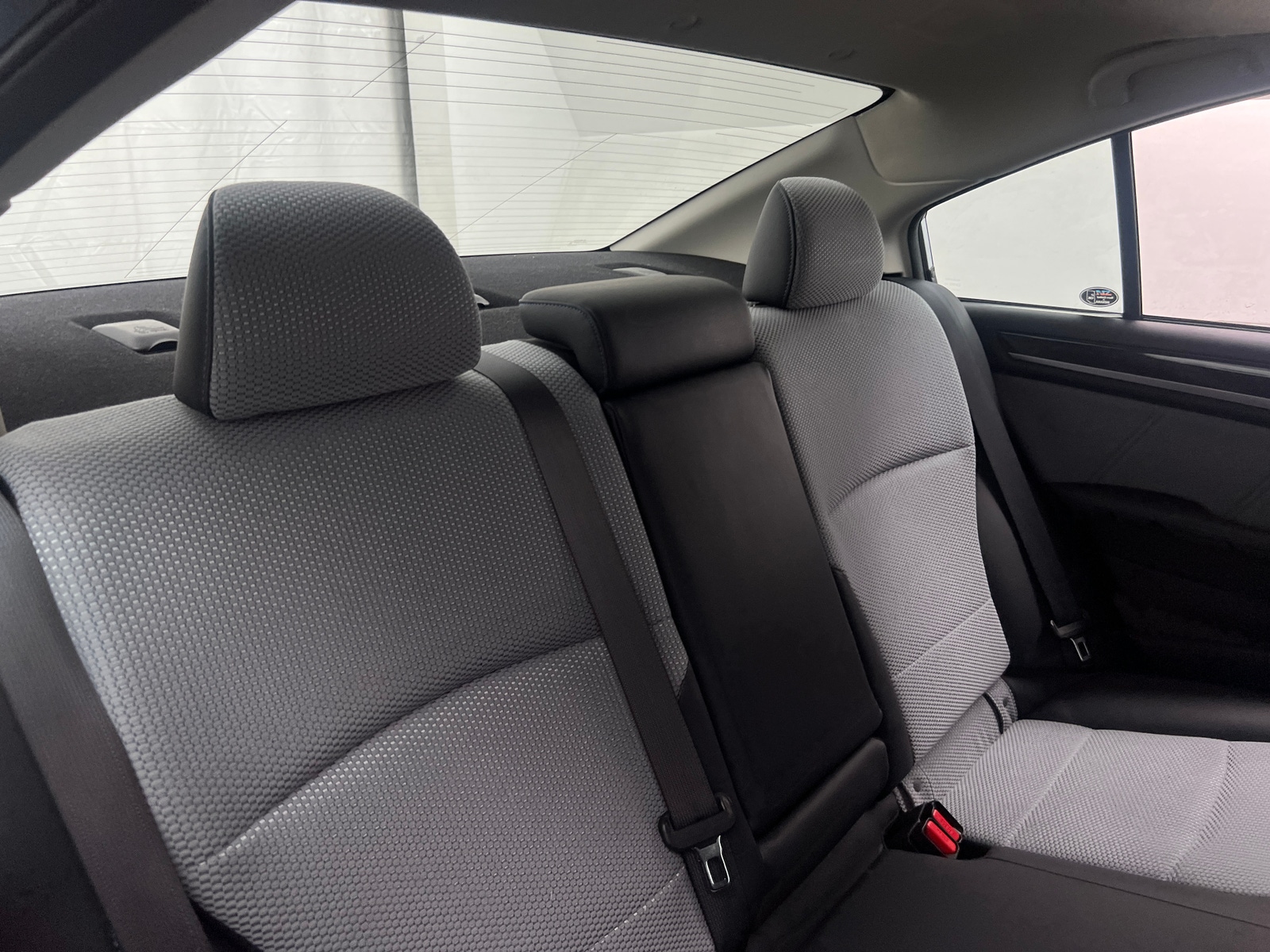 Thumbnail: 2017 Subaru Legacy - 6