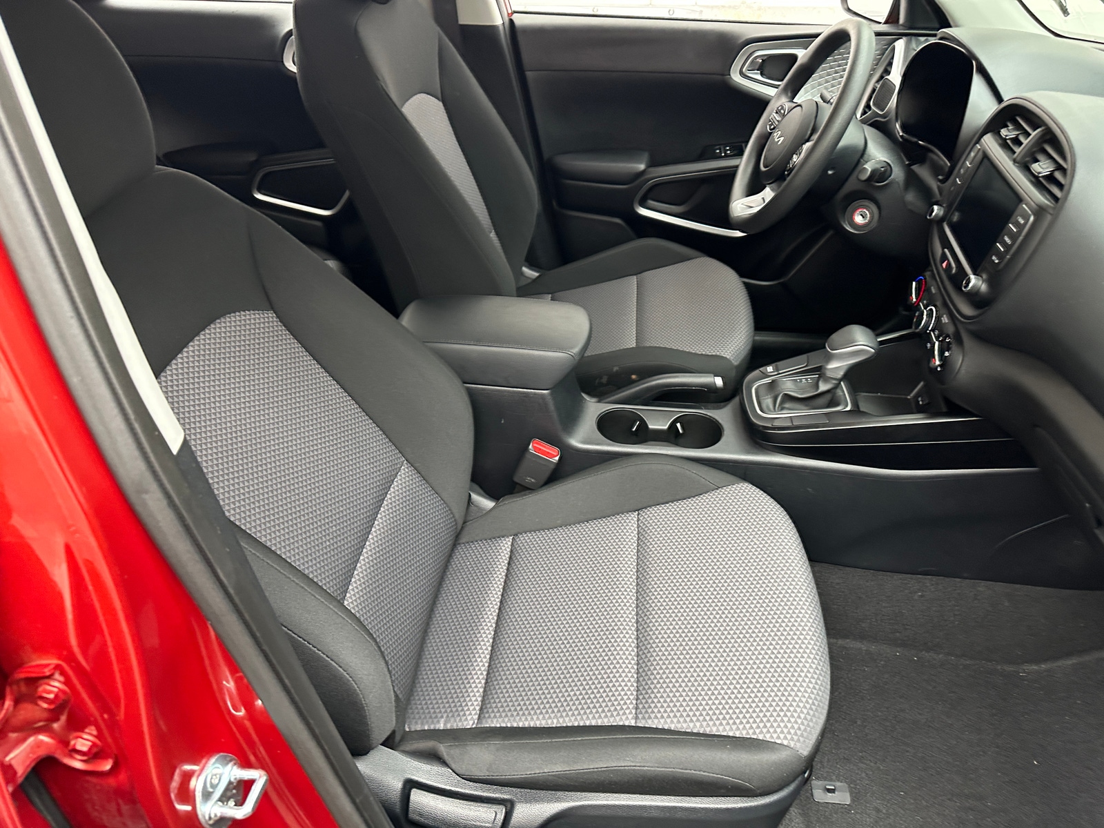 Thumbnail: 2024 Kia Soul - 2