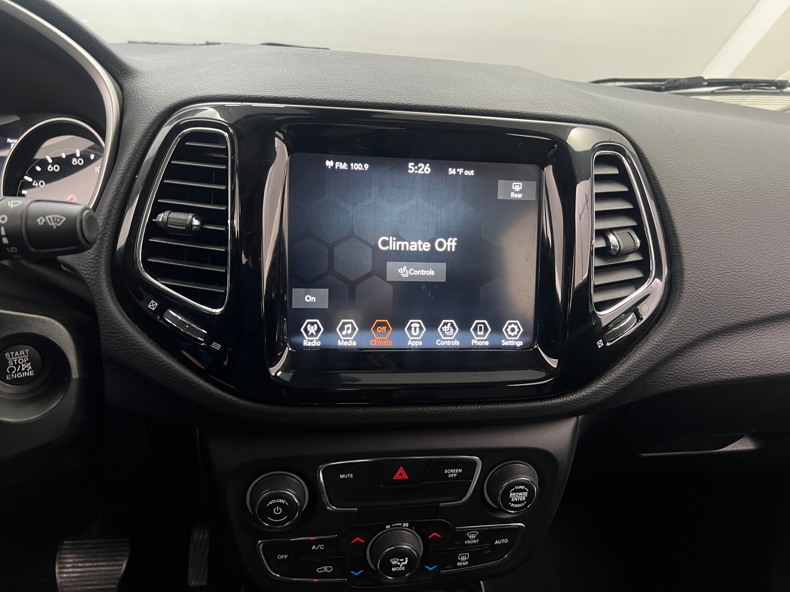 Thumbnail: 2020 Jeep Compass - 3