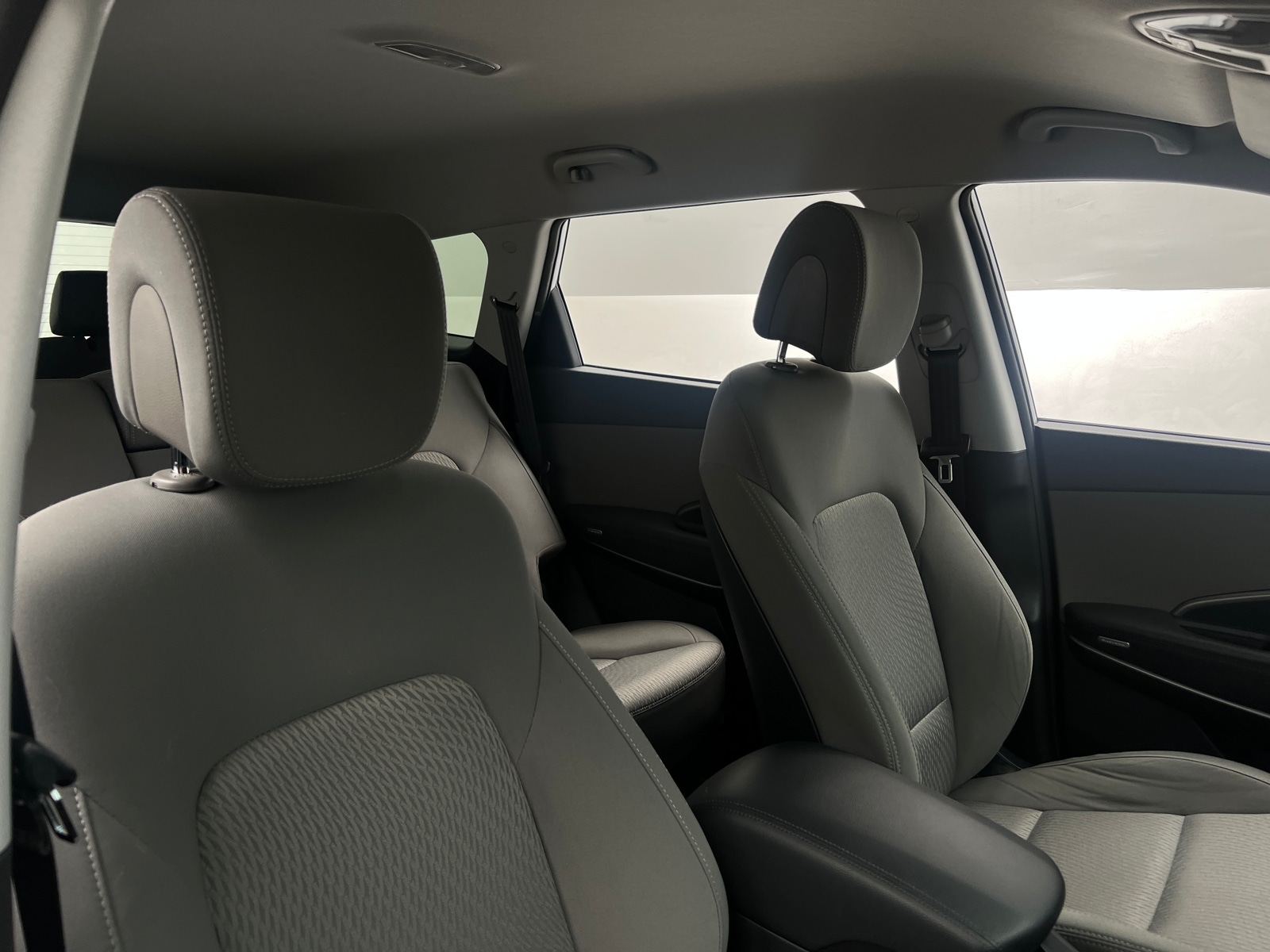 Thumbnail: 2018 Hyundai Santa Fe - 2