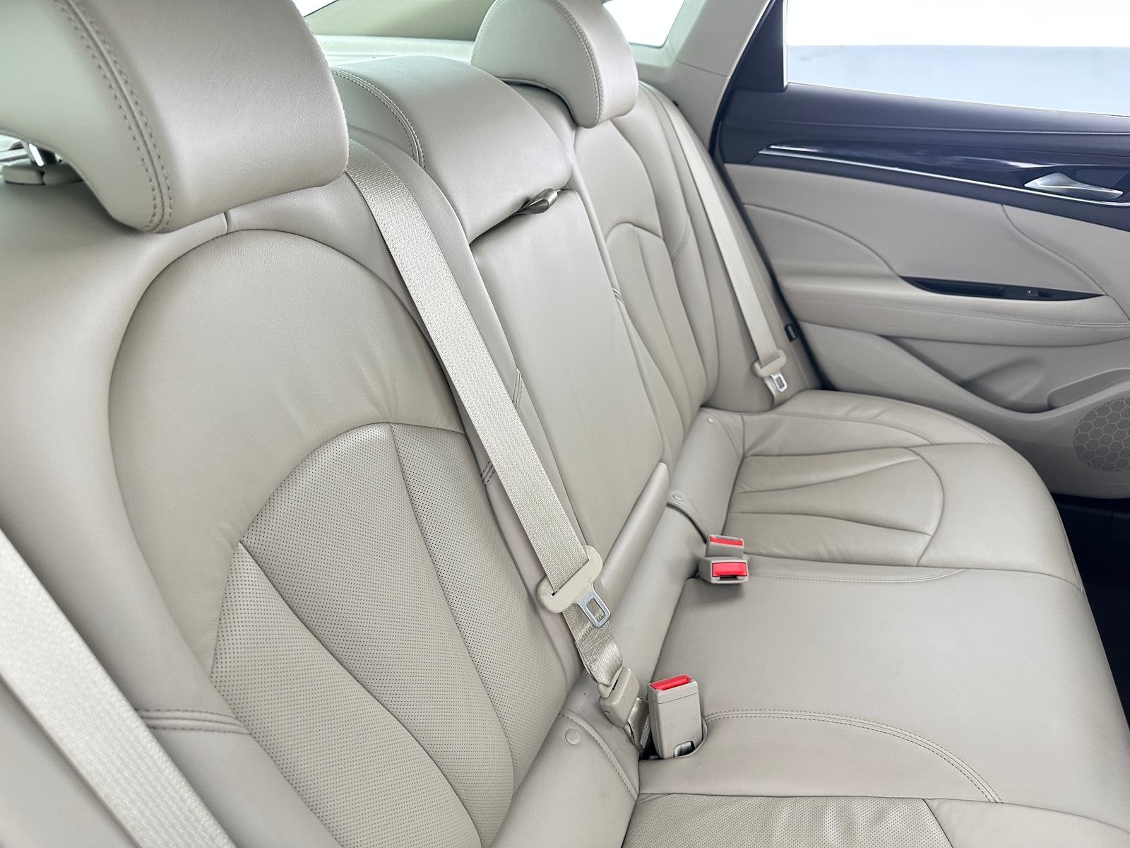 Thumbnail: 2017 Buick LaCrosse - 5