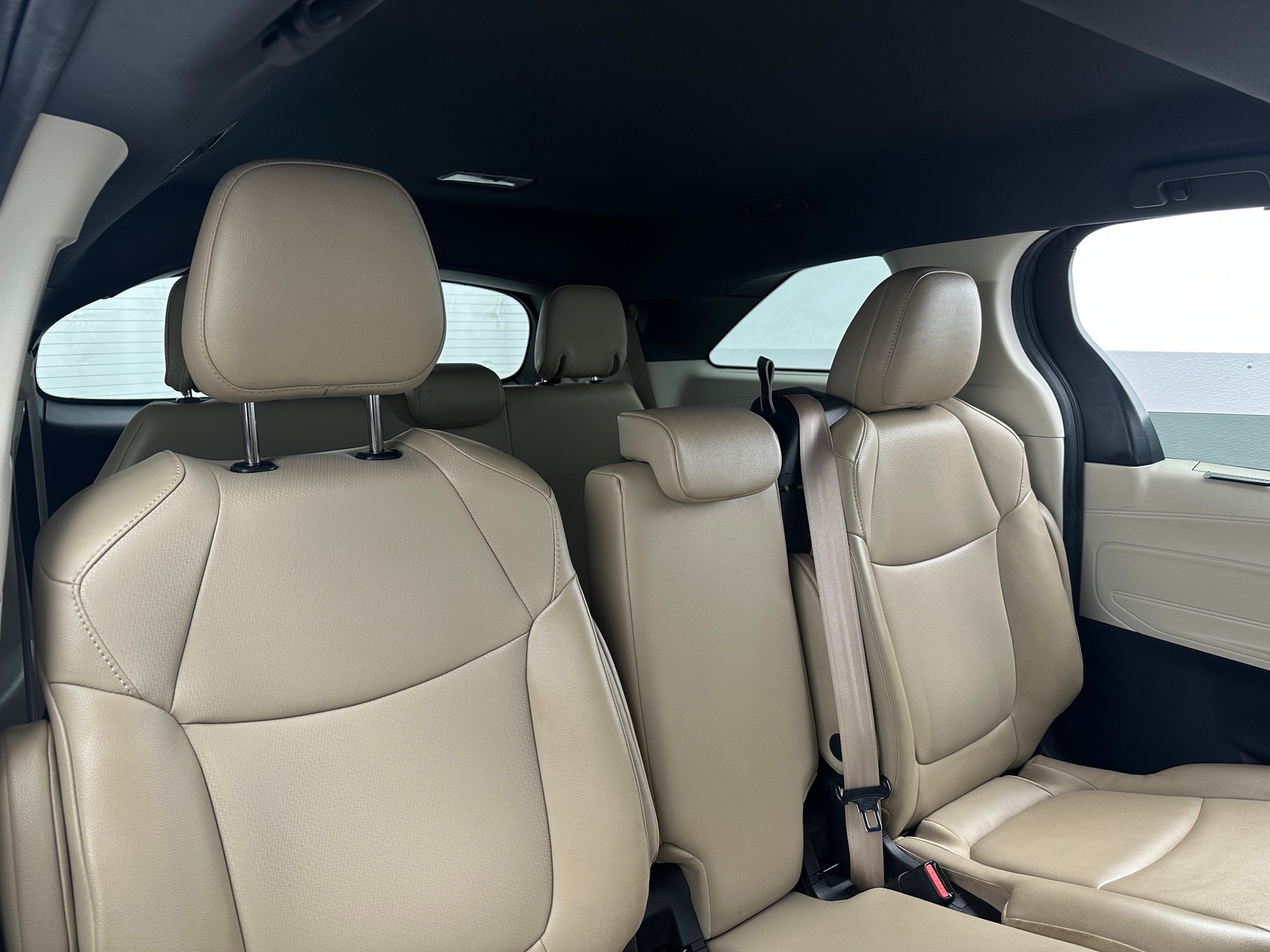 Thumbnail: 2021 Toyota Sienna - 5