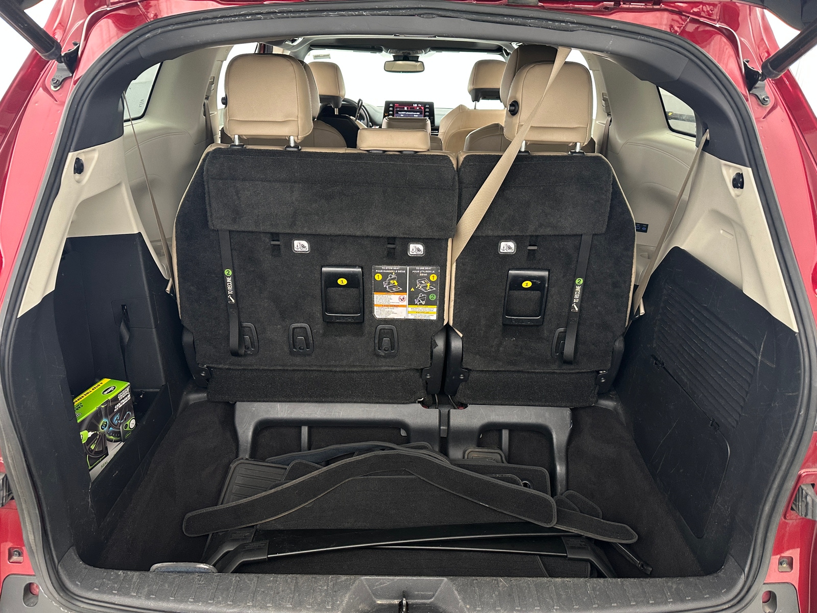 Thumbnail: 2021 Toyota Sienna - 6