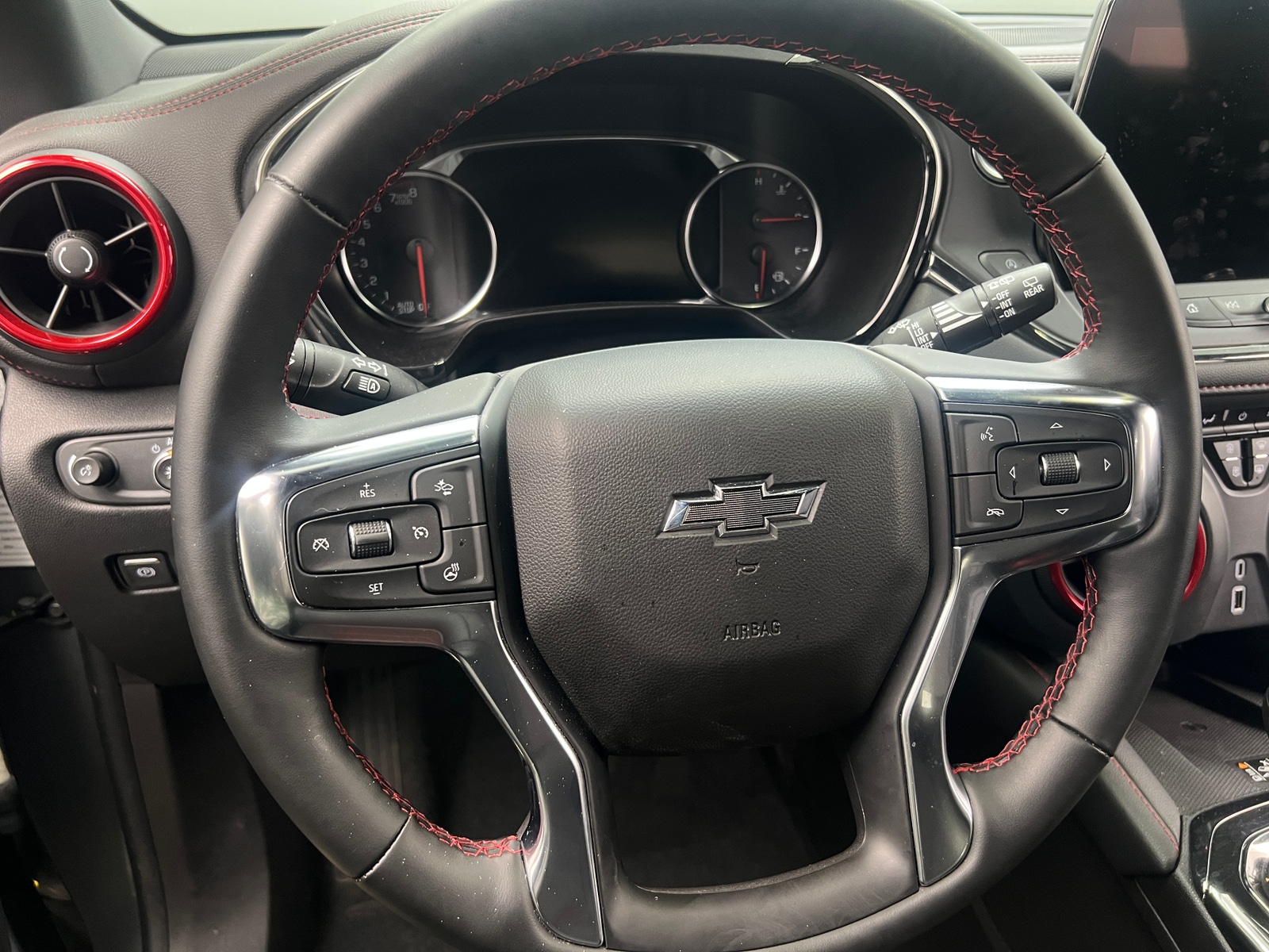 Thumbnail: 2025 Chevrolet Blazer - 4