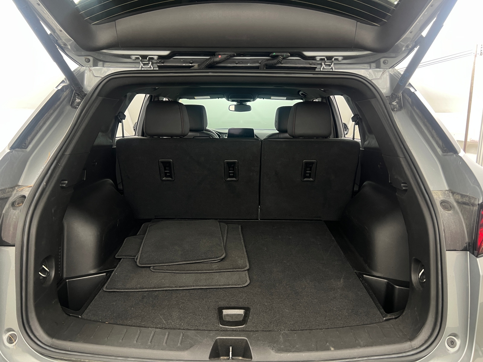 Thumbnail: 2025 Chevrolet Blazer - 6