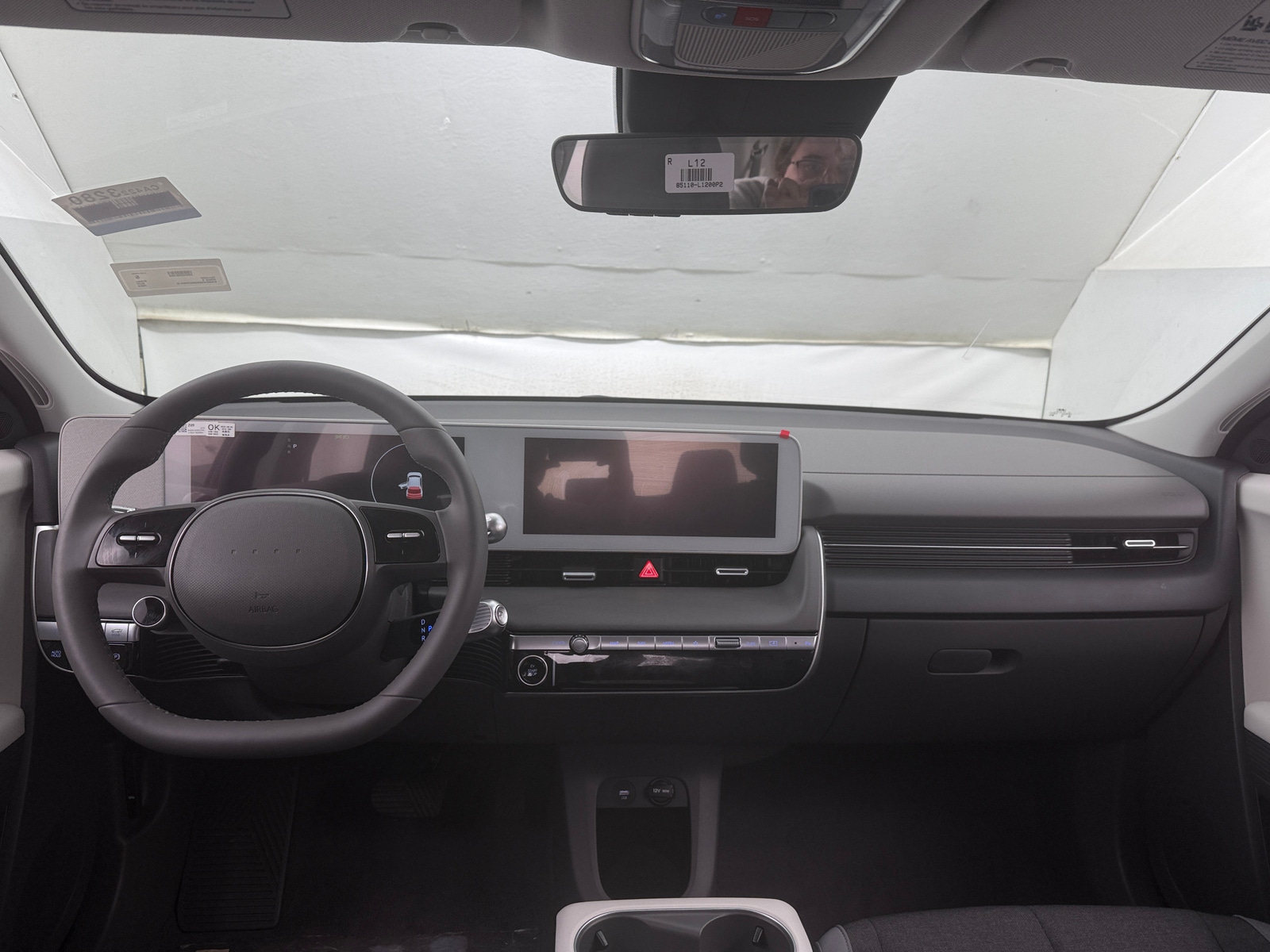 Thumbnail: 2024 Hyundai Ioniq 5 - 3