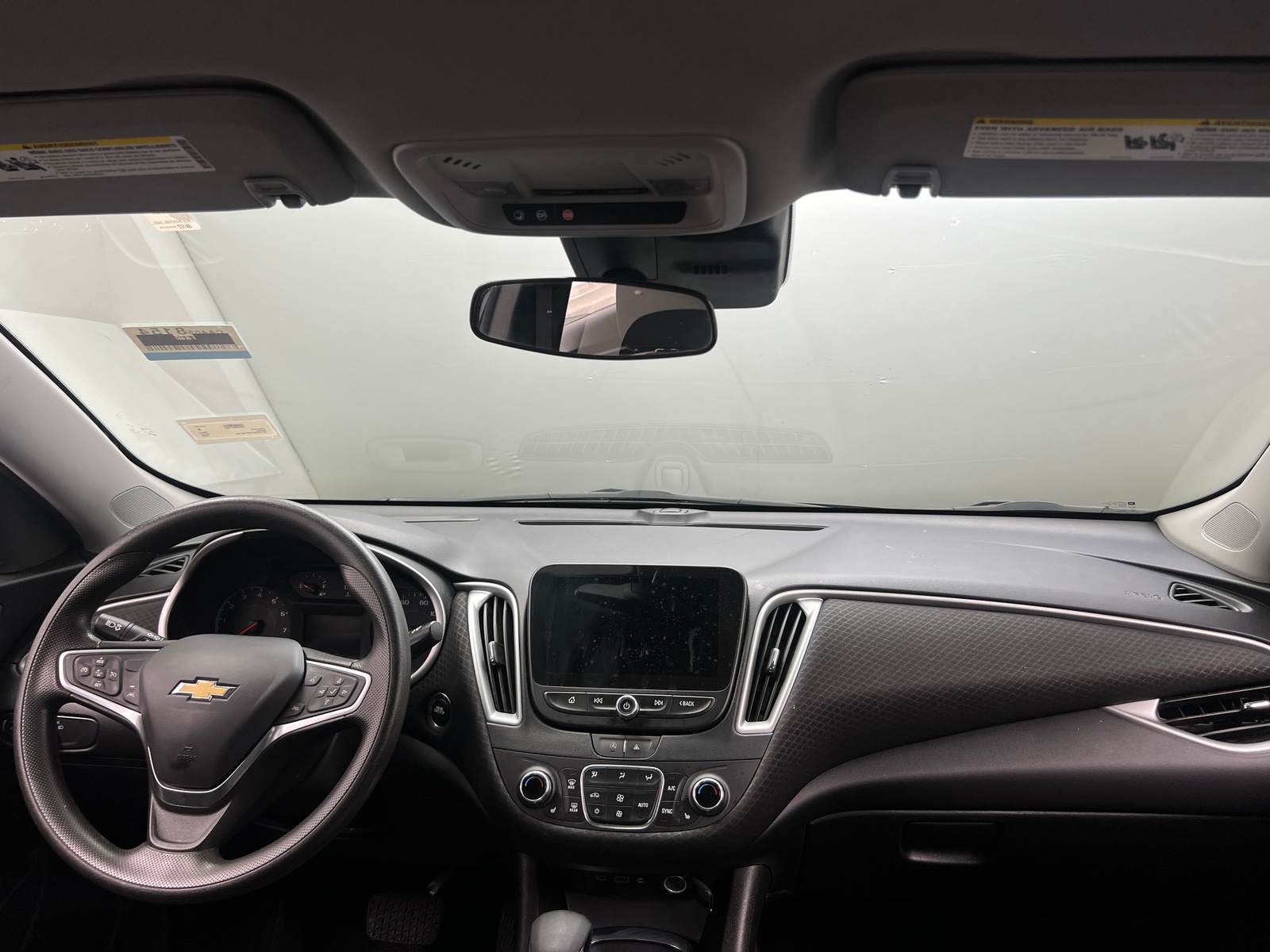 Thumbnail: 2023 Chevrolet Malibu - 3