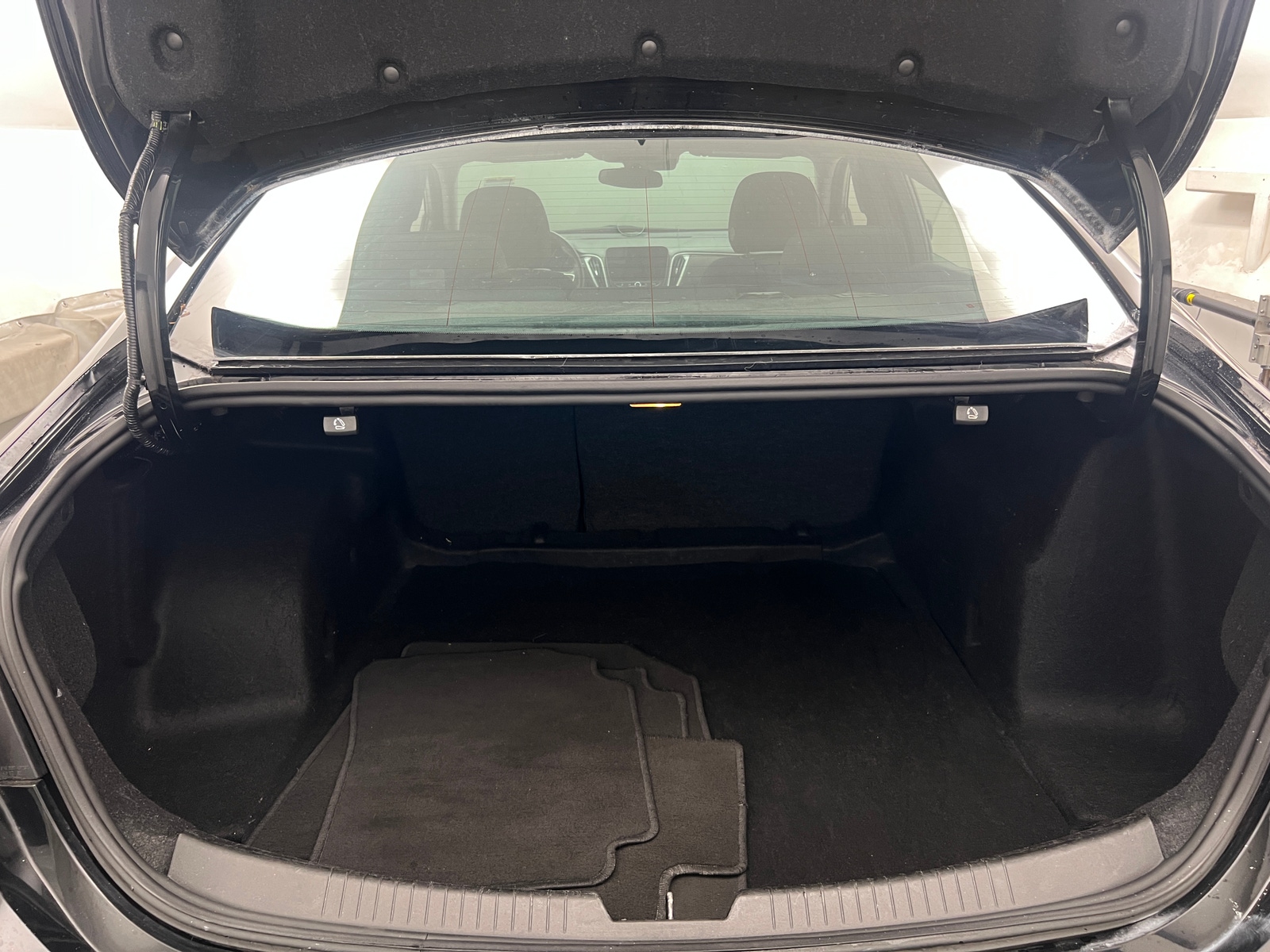 Thumbnail: 2023 Chevrolet Malibu - 7