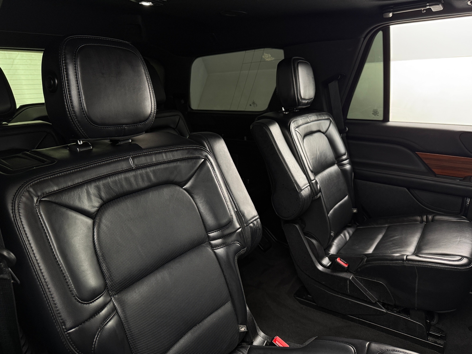 Thumbnail: 2019 Lincoln Navigator - 5