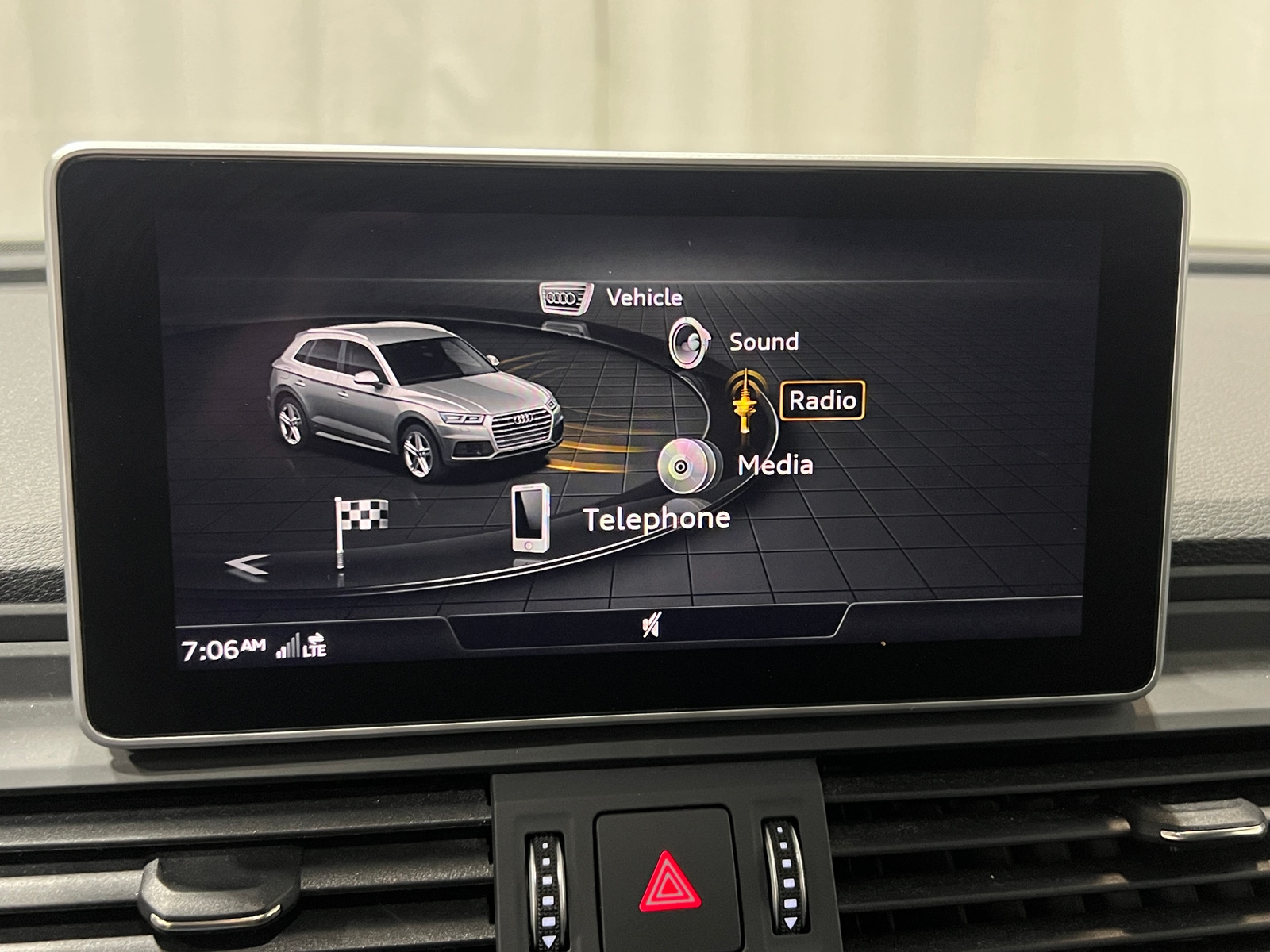 Thumbnail: 2018 Audi Q5 - 3