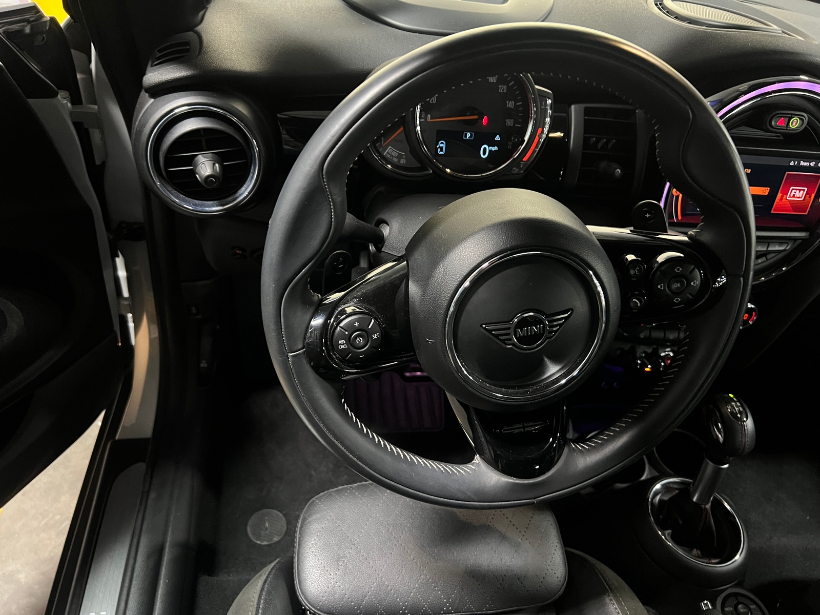 Thumbnail: 2019 MINI Cooper Convertible - 4