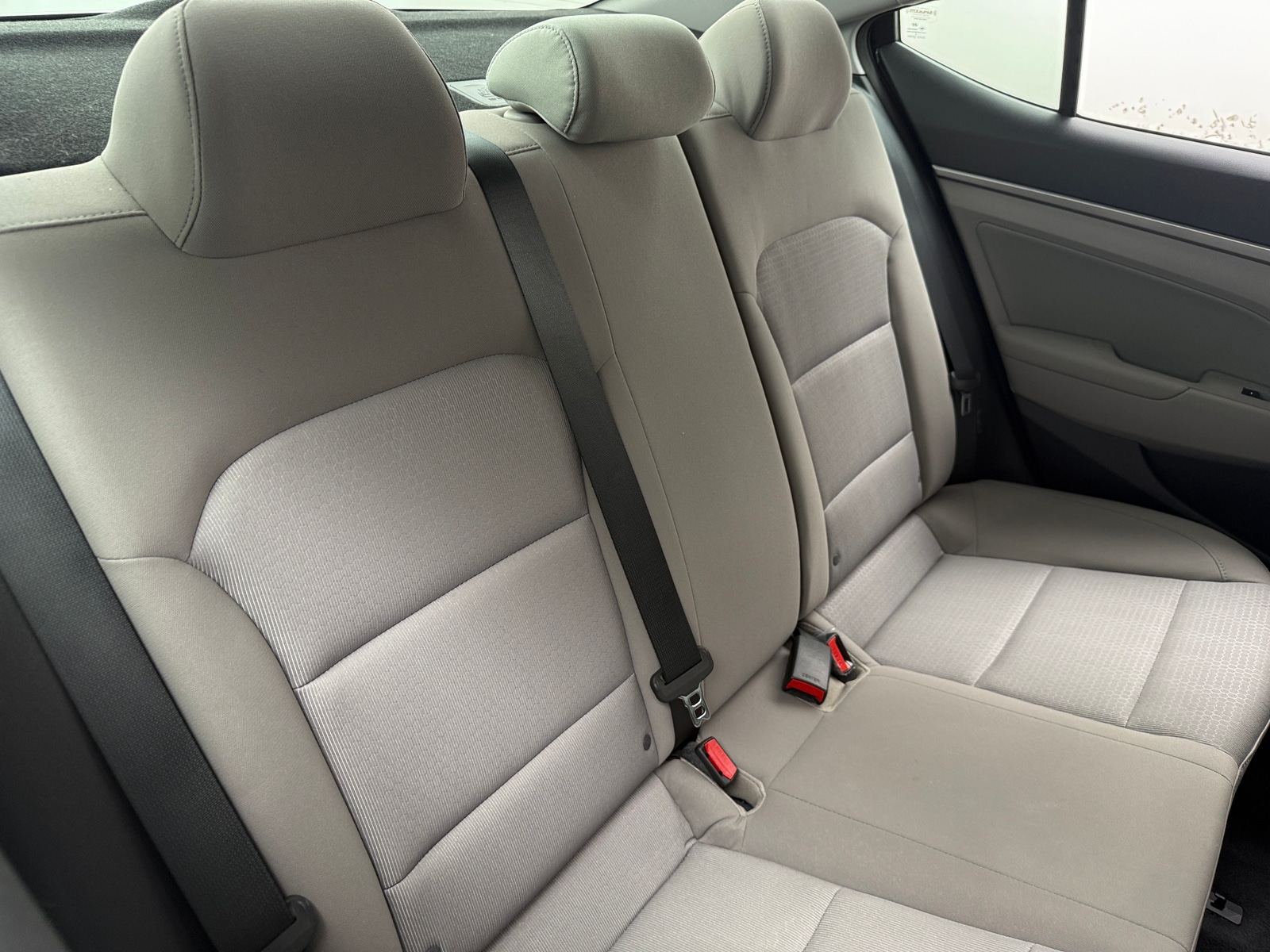 Thumbnail: 2017 Hyundai Elantra - 6