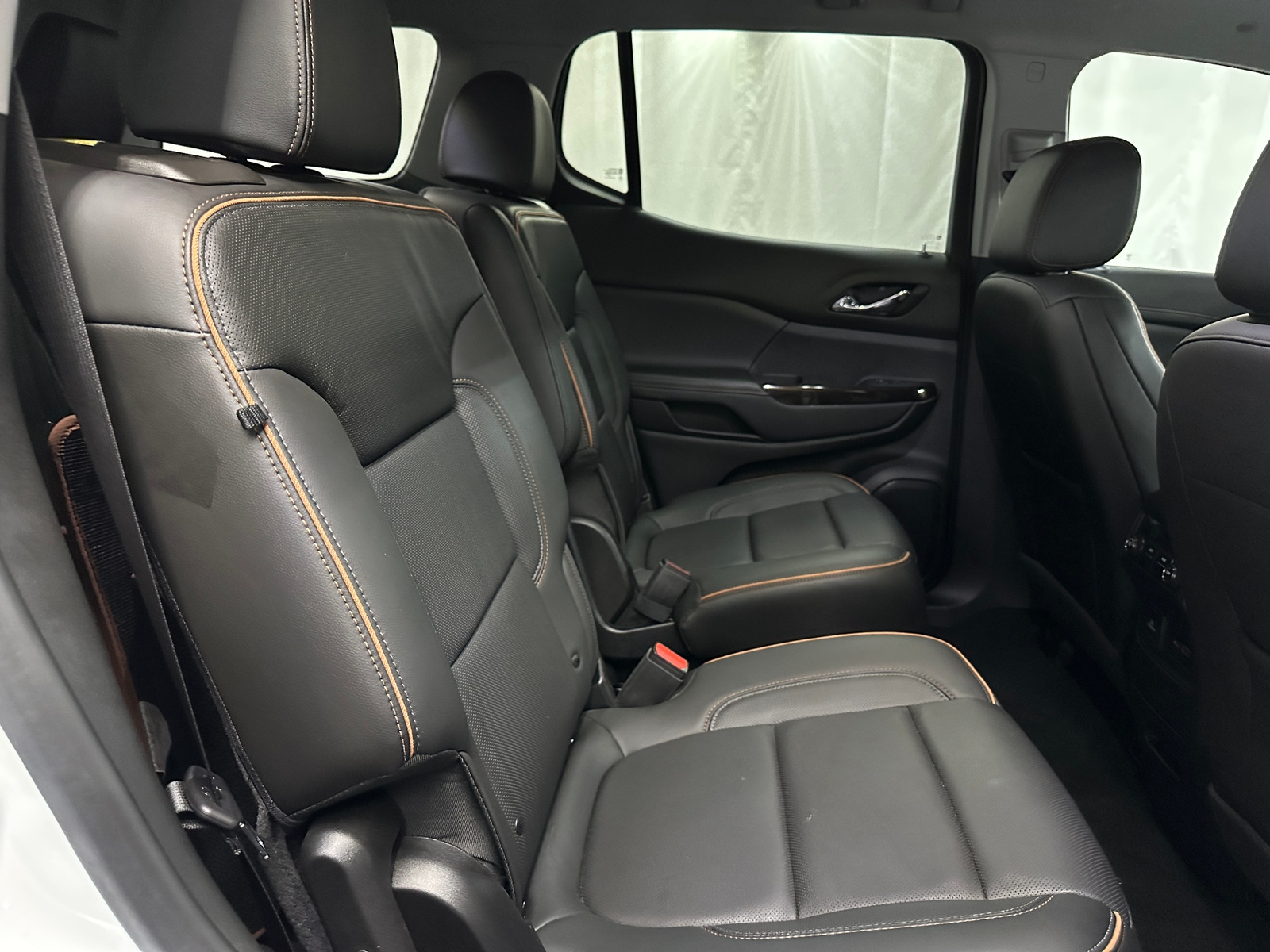 Thumbnail: 2021 GMC Acadia - 6