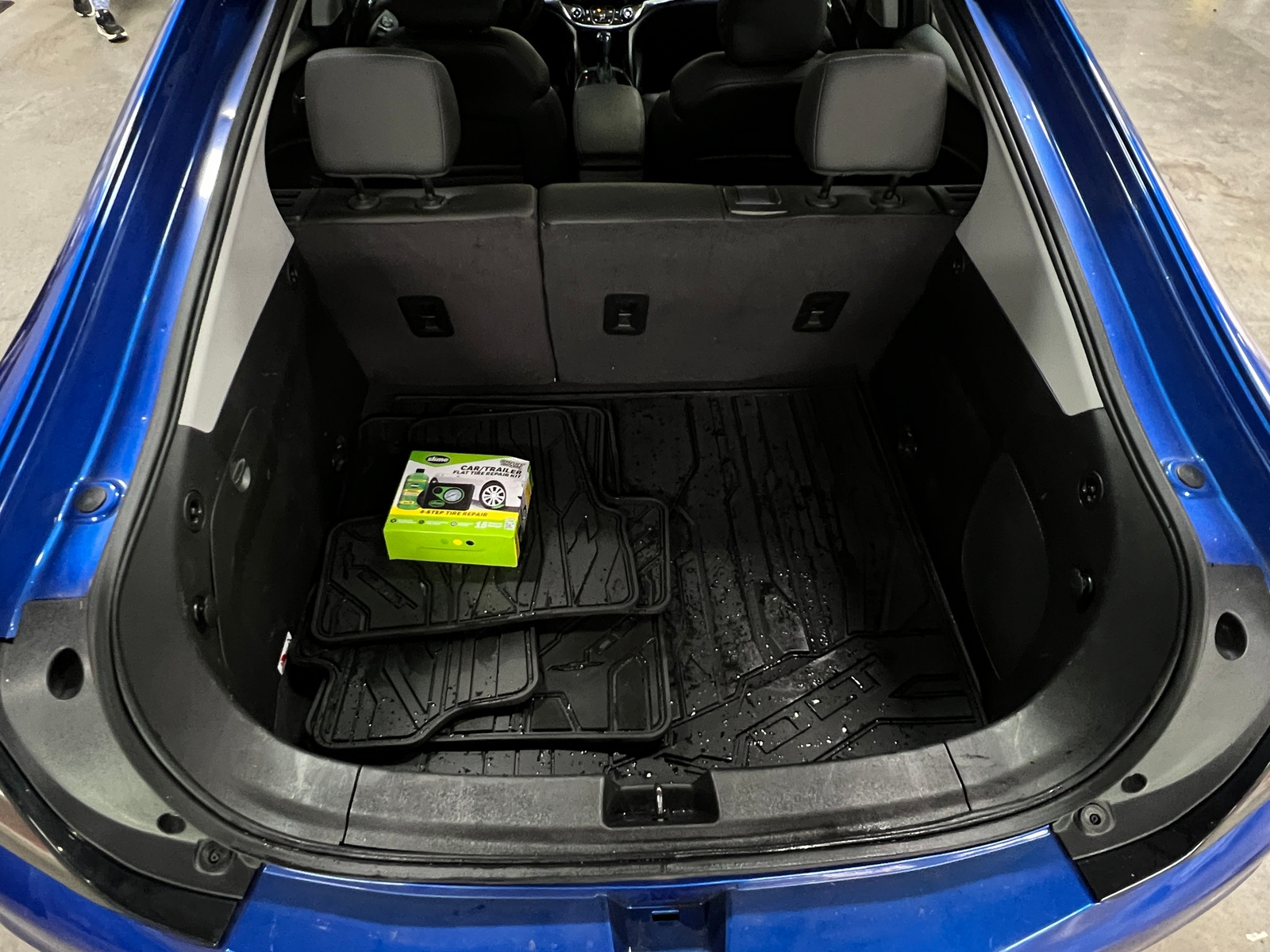 Thumbnail: 2017 Chevrolet Volt - 6