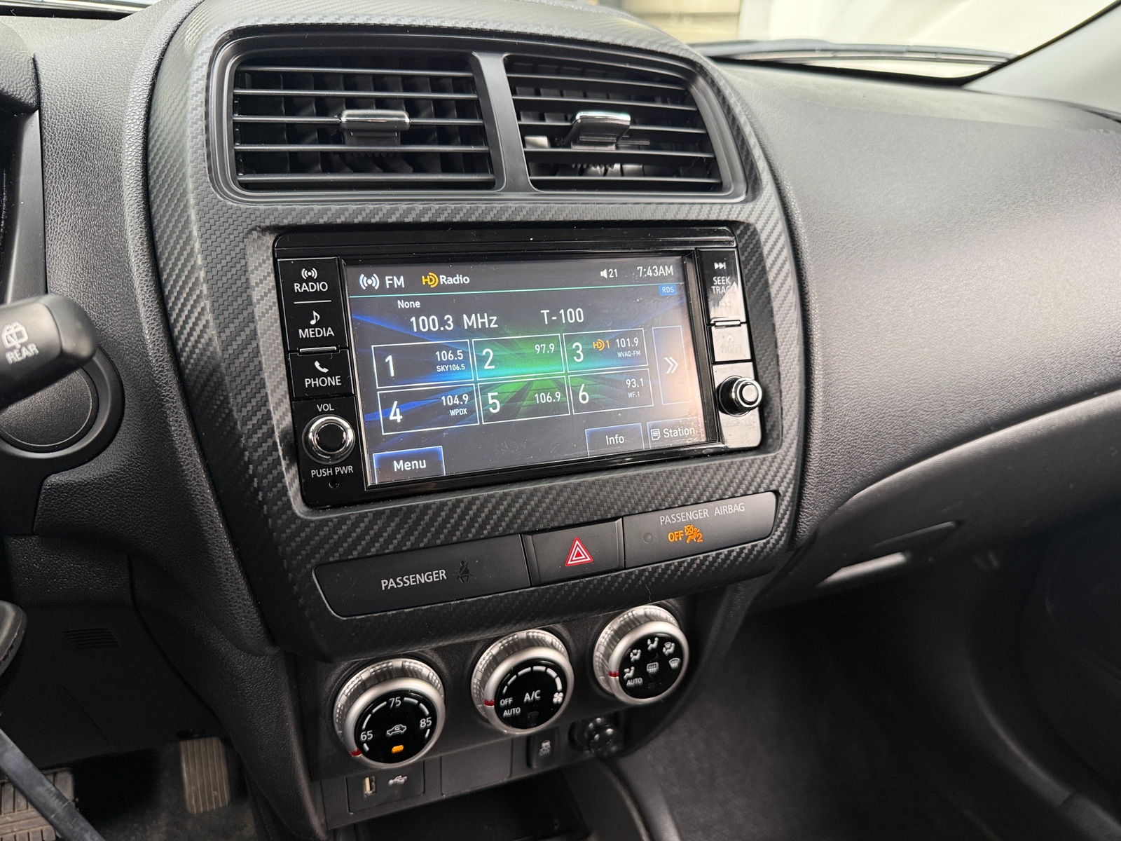 Thumbnail: 2024 Mitsubishi Outlander Sport - 4