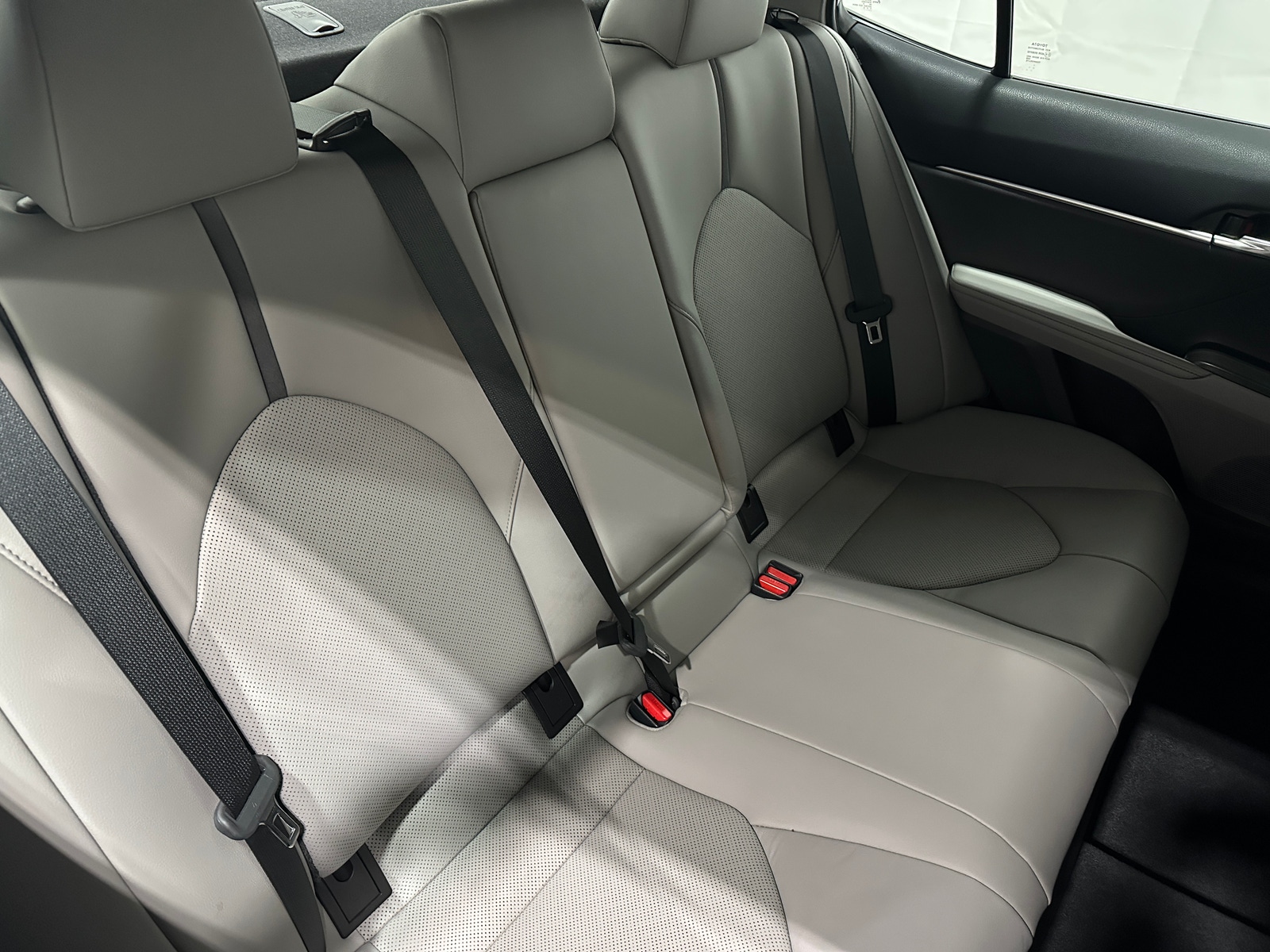 Thumbnail: 2022 Toyota Camry - 5