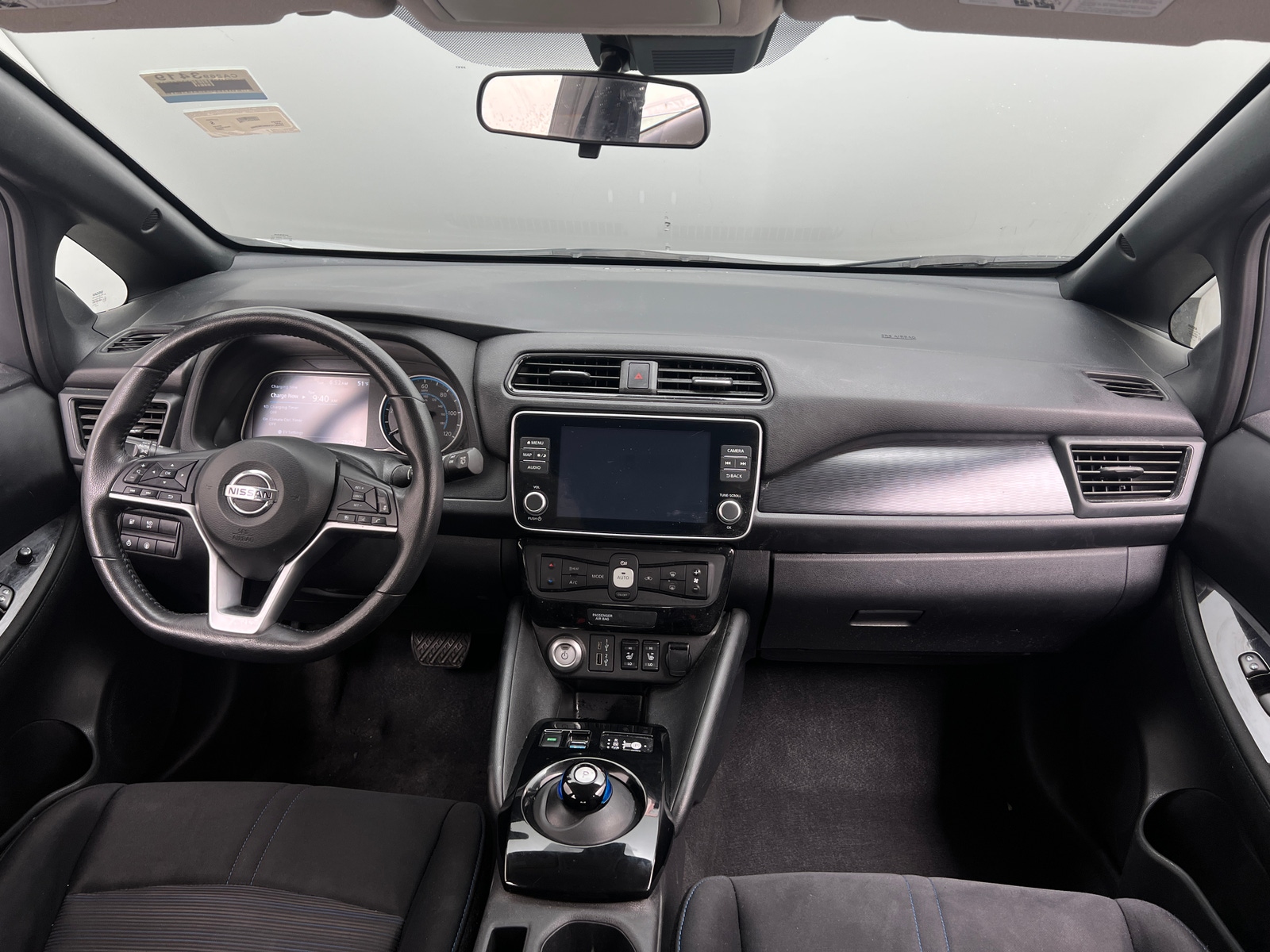 Thumbnail: 2022 Nissan Leaf - 3