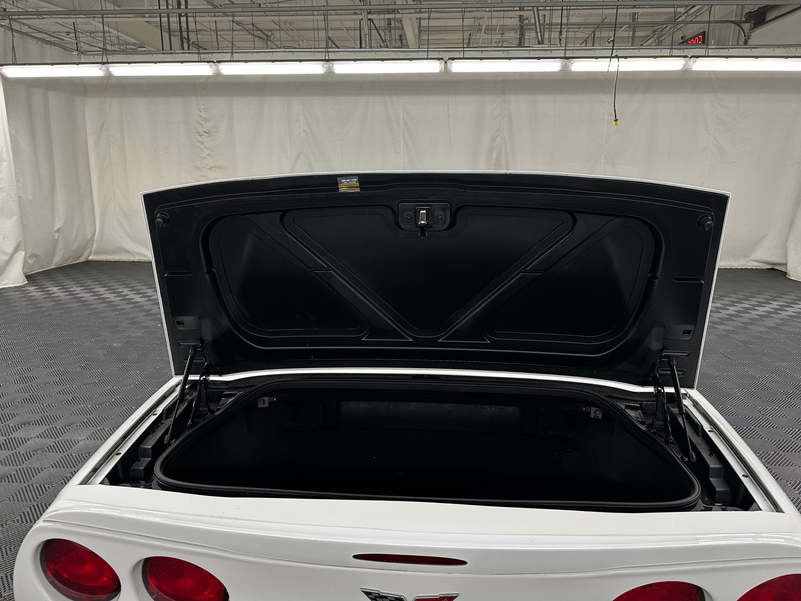 Thumbnail: 2012 Chevrolet Corvette - 5