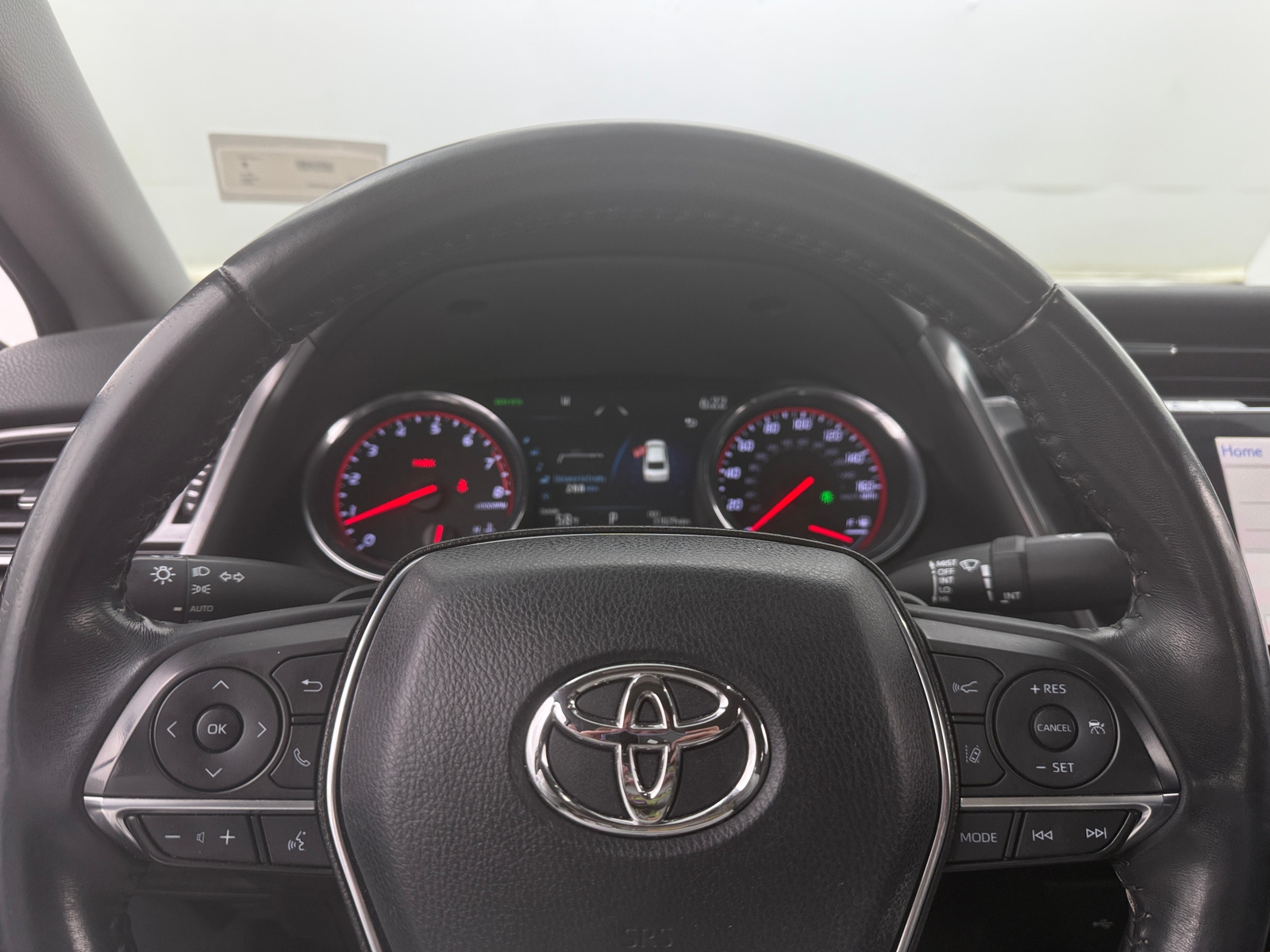 Thumbnail: 2020 Toyota Camry - 4