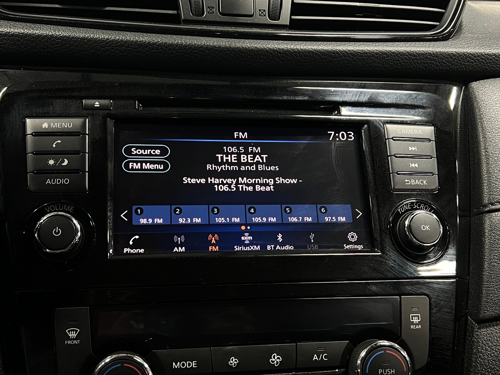 Thumbnail: 2019 Nissan Rogue - 4