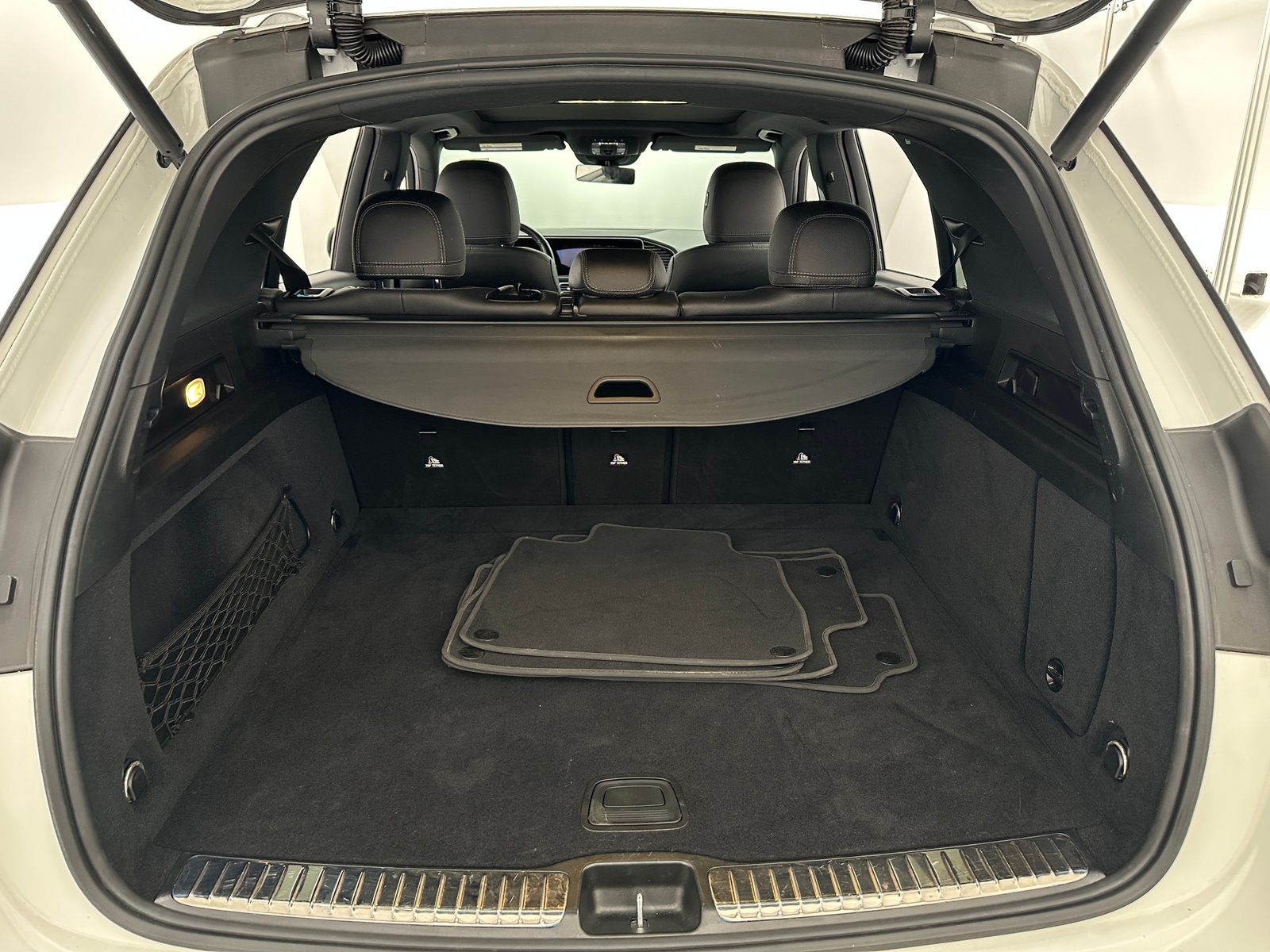 Thumbnail: 2024 Mercedes-Benz GLE - 6