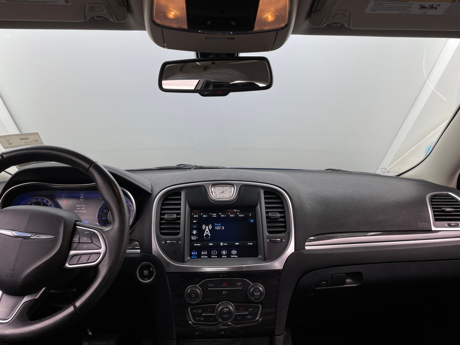 Thumbnail: 2018 Chrysler 300 - 3