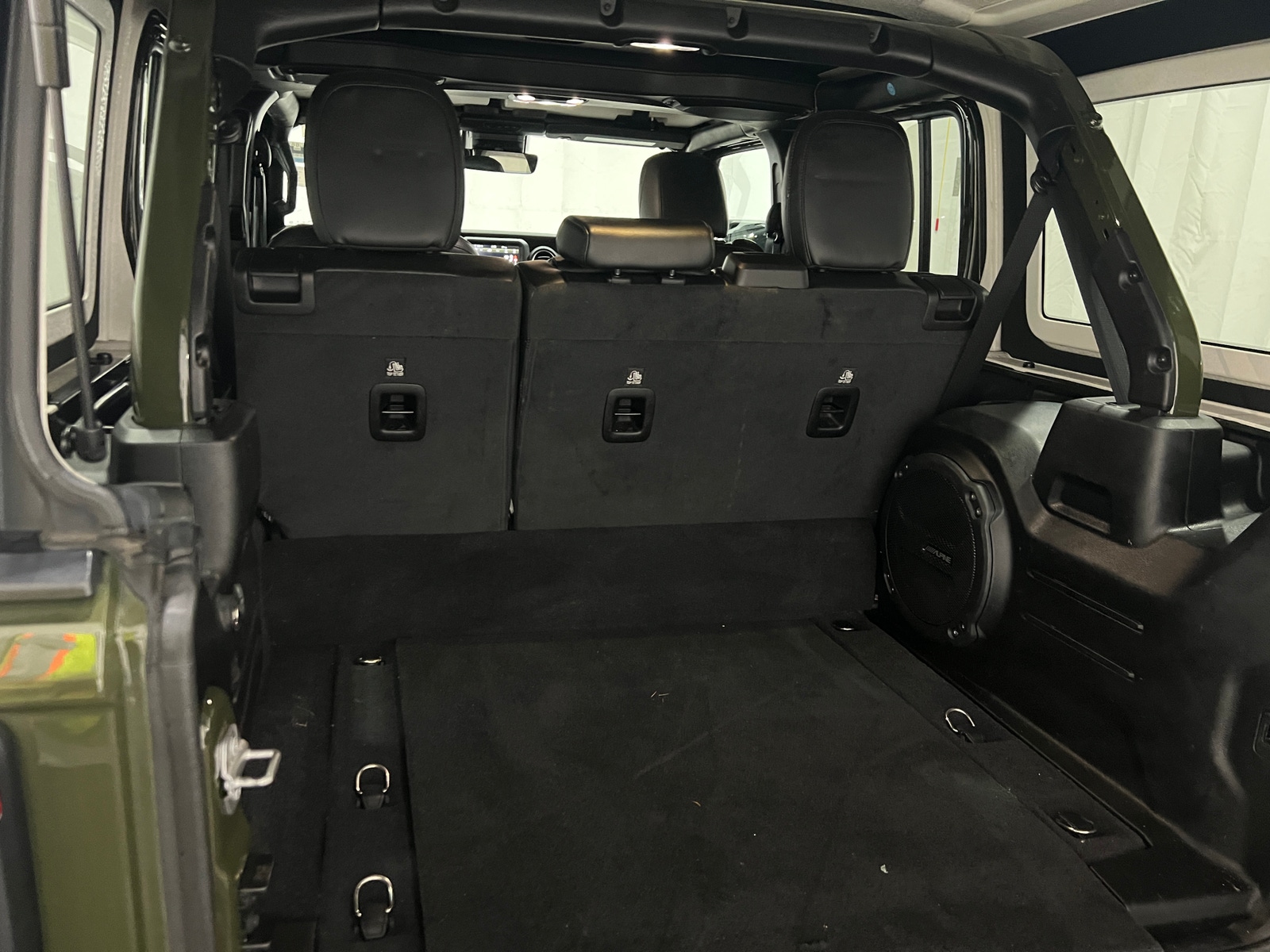 Thumbnail: 2023 Jeep Wrangler - 6