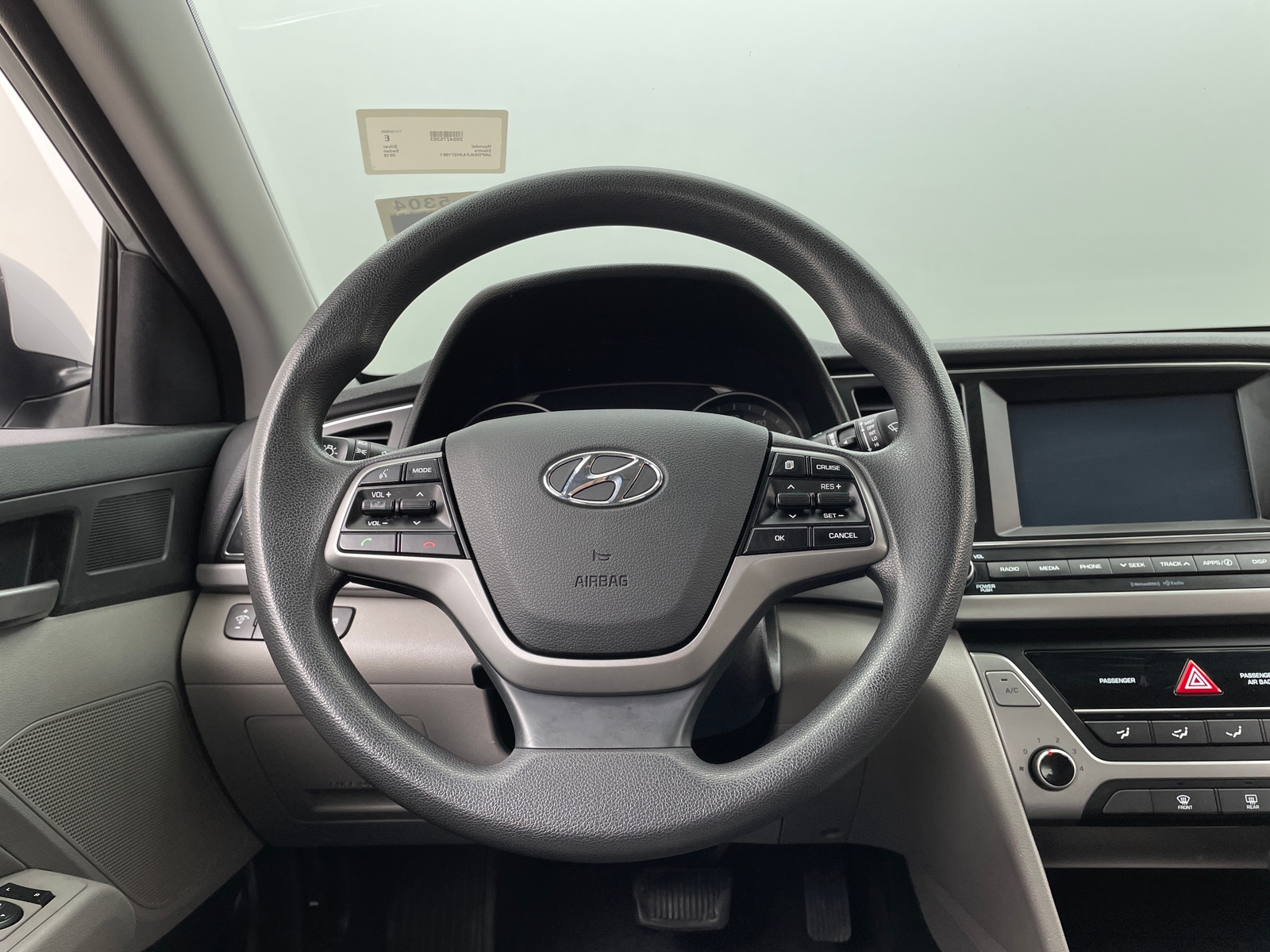 Thumbnail: 2018 Hyundai Elantra - 5