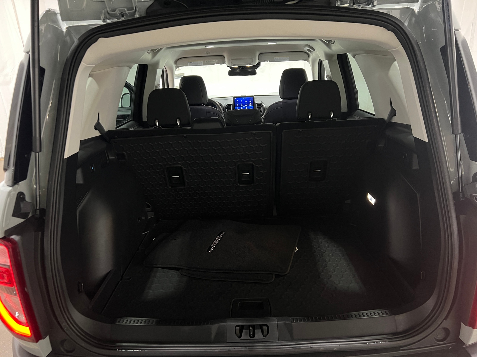 Thumbnail: 2021 Ford Bronco Sport - 7