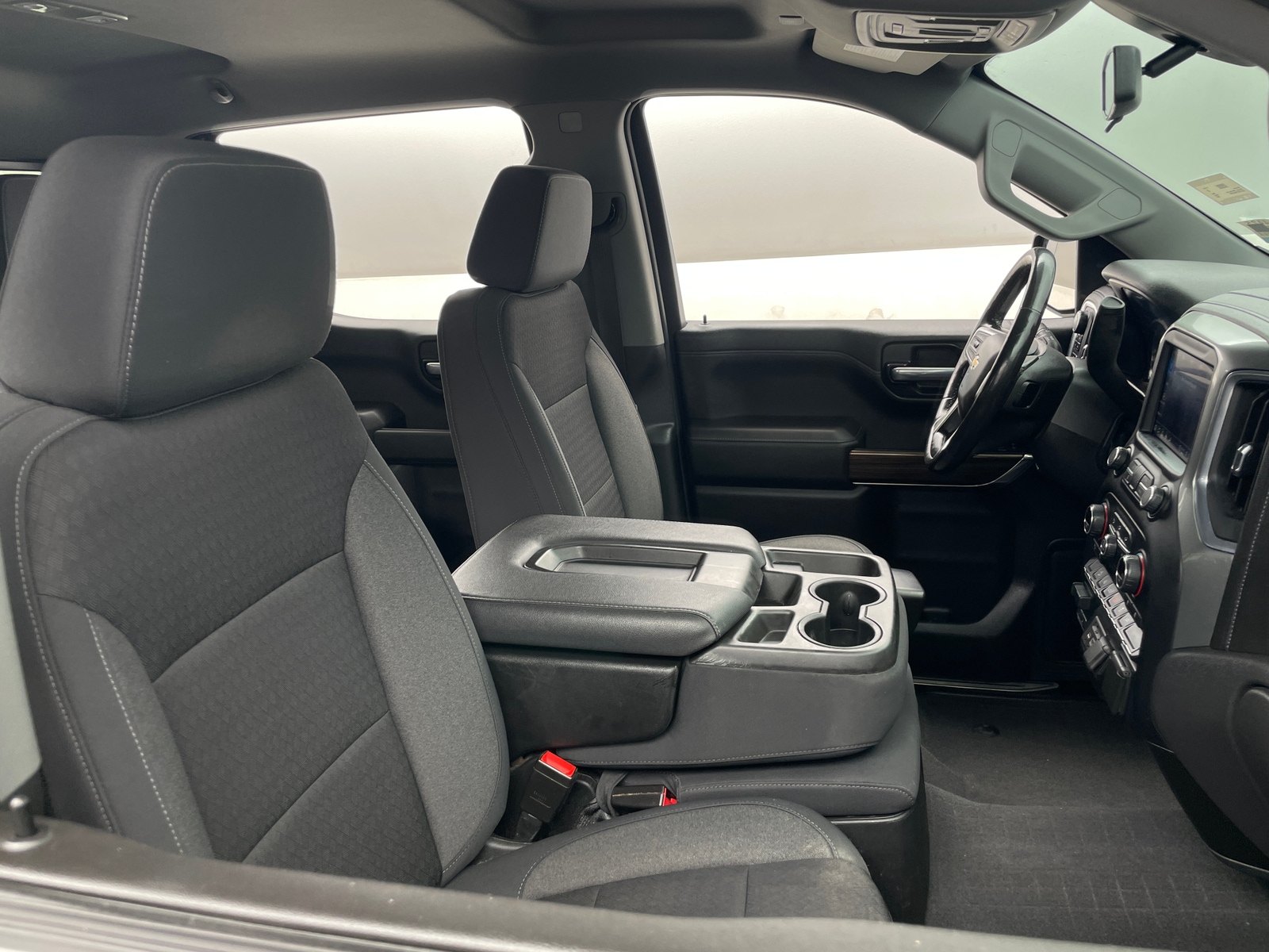 Thumbnail: 2021 Chevrolet Silverado 1500 - 2