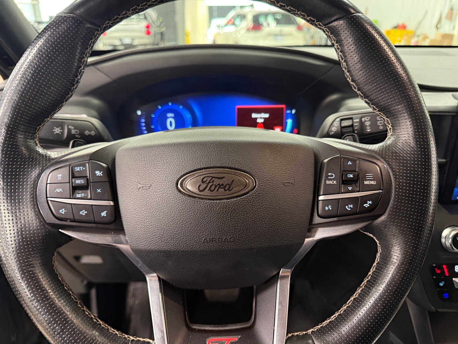 Thumbnail: 2020 Ford Explorer - 4