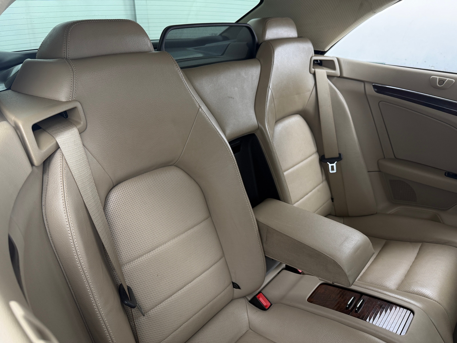 Thumbnail: 2012 Mercedes-Benz E-Class - 5