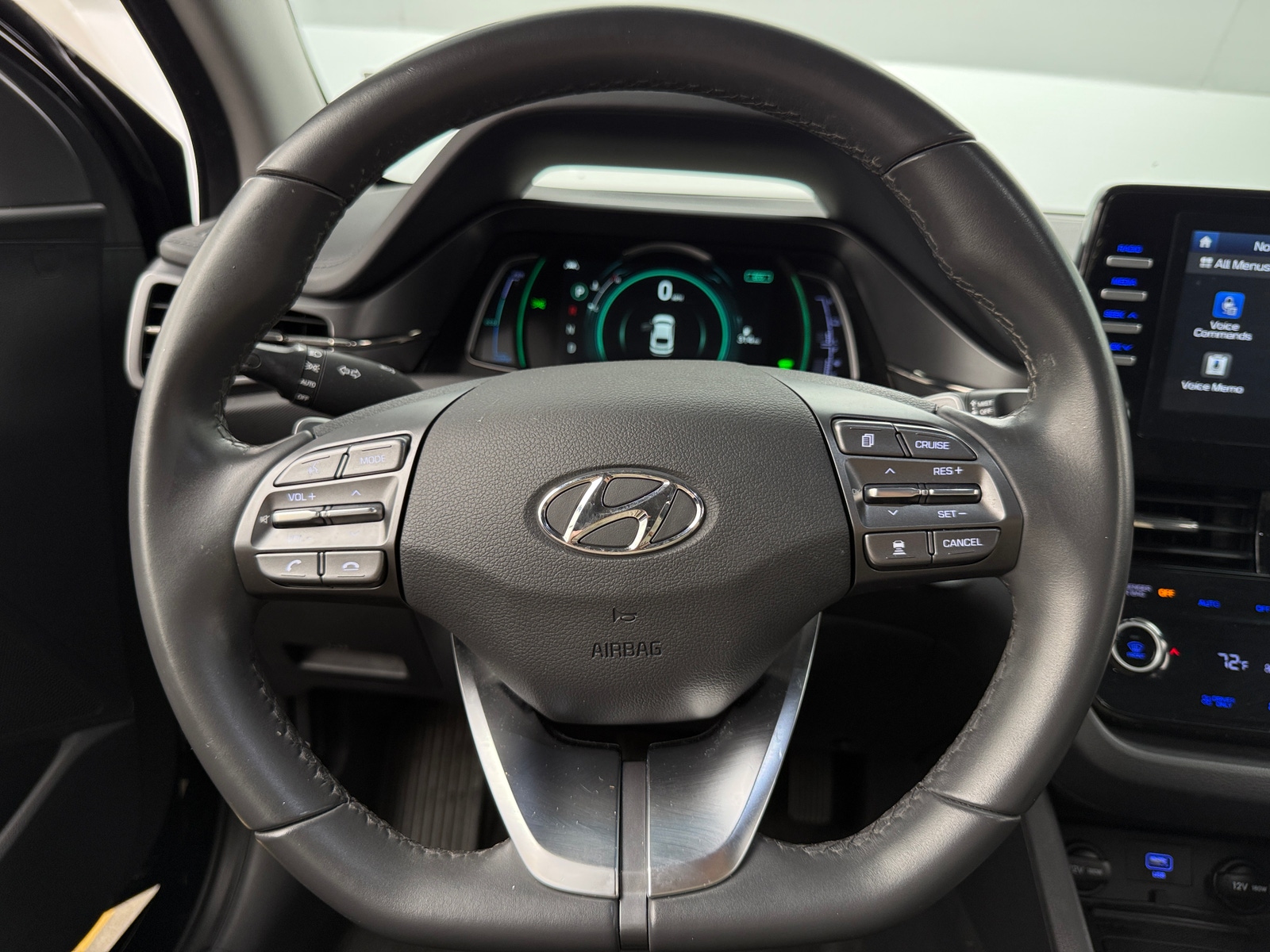 Thumbnail: 2020 Hyundai Ioniq - 5