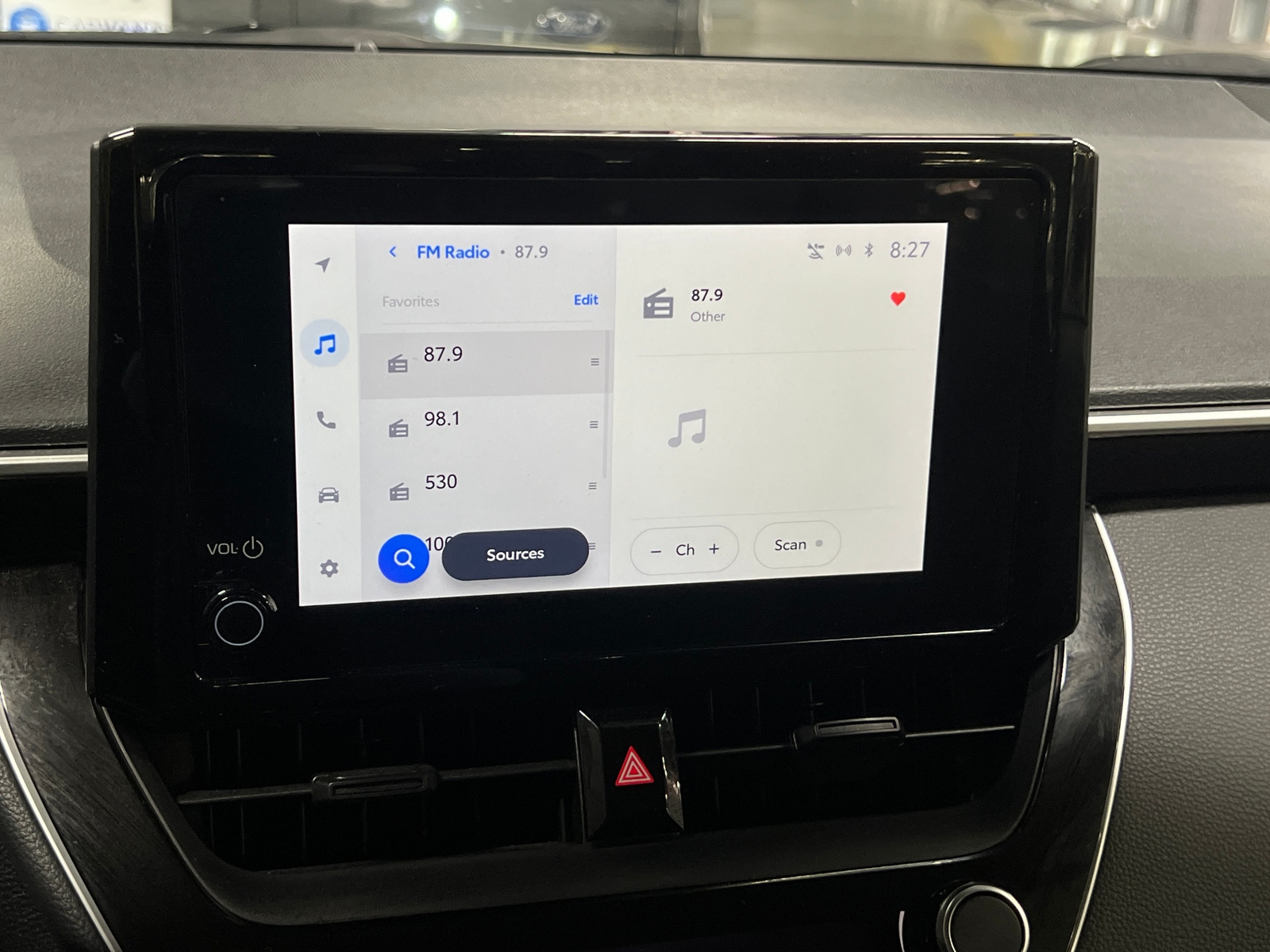 Thumbnail: 2025 Toyota Corolla - 4