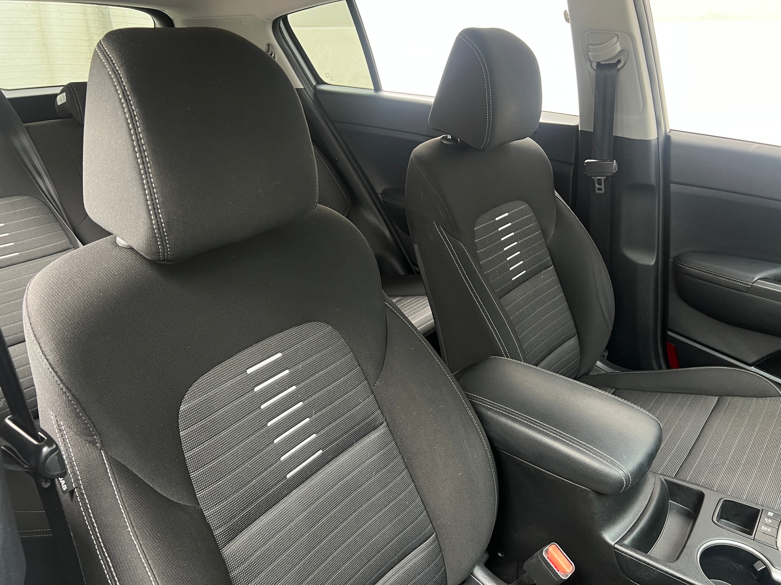 Thumbnail: 2017 Kia Sportage - 2