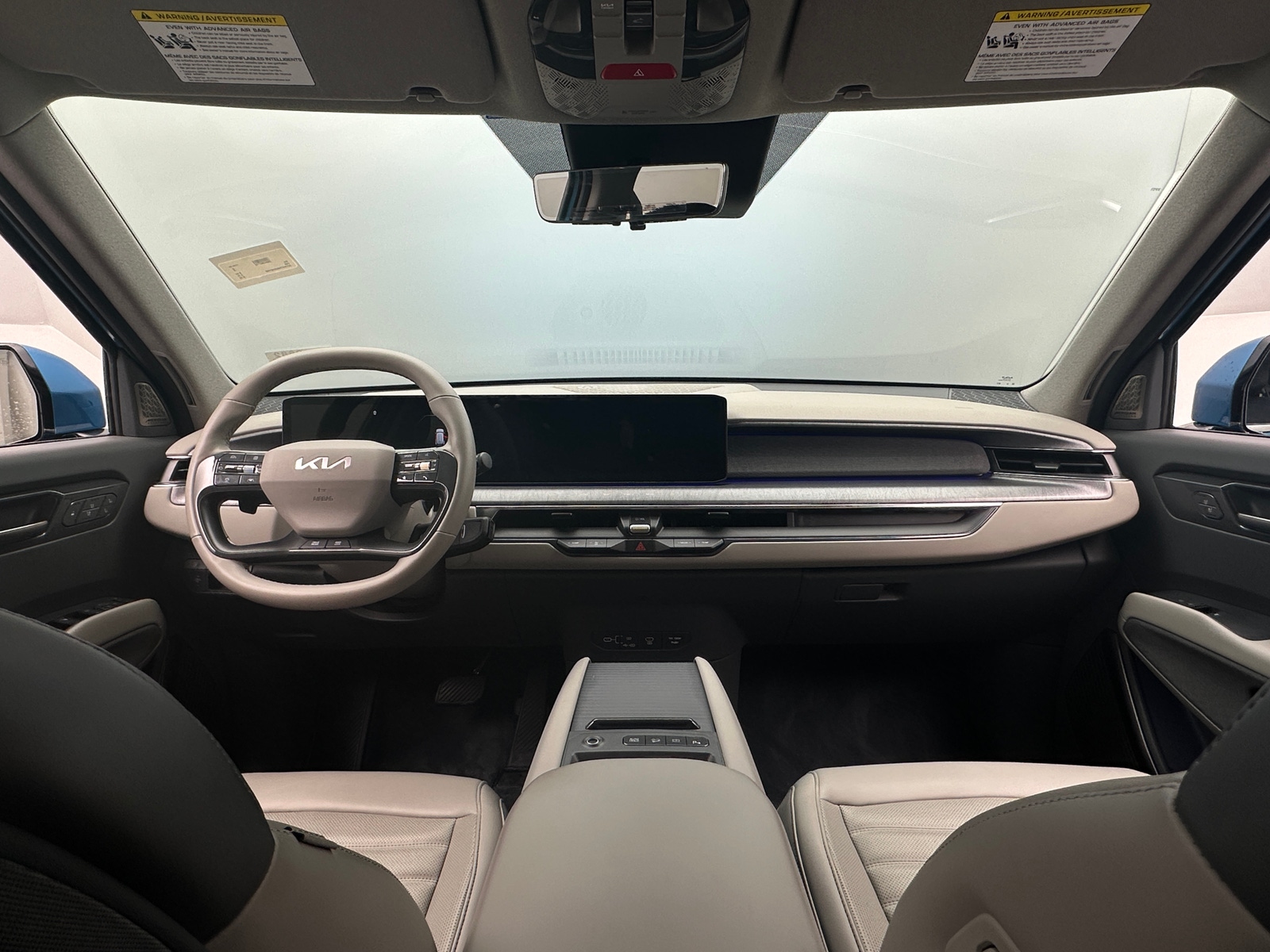 Thumbnail: 2025 Kia EV9 - 2