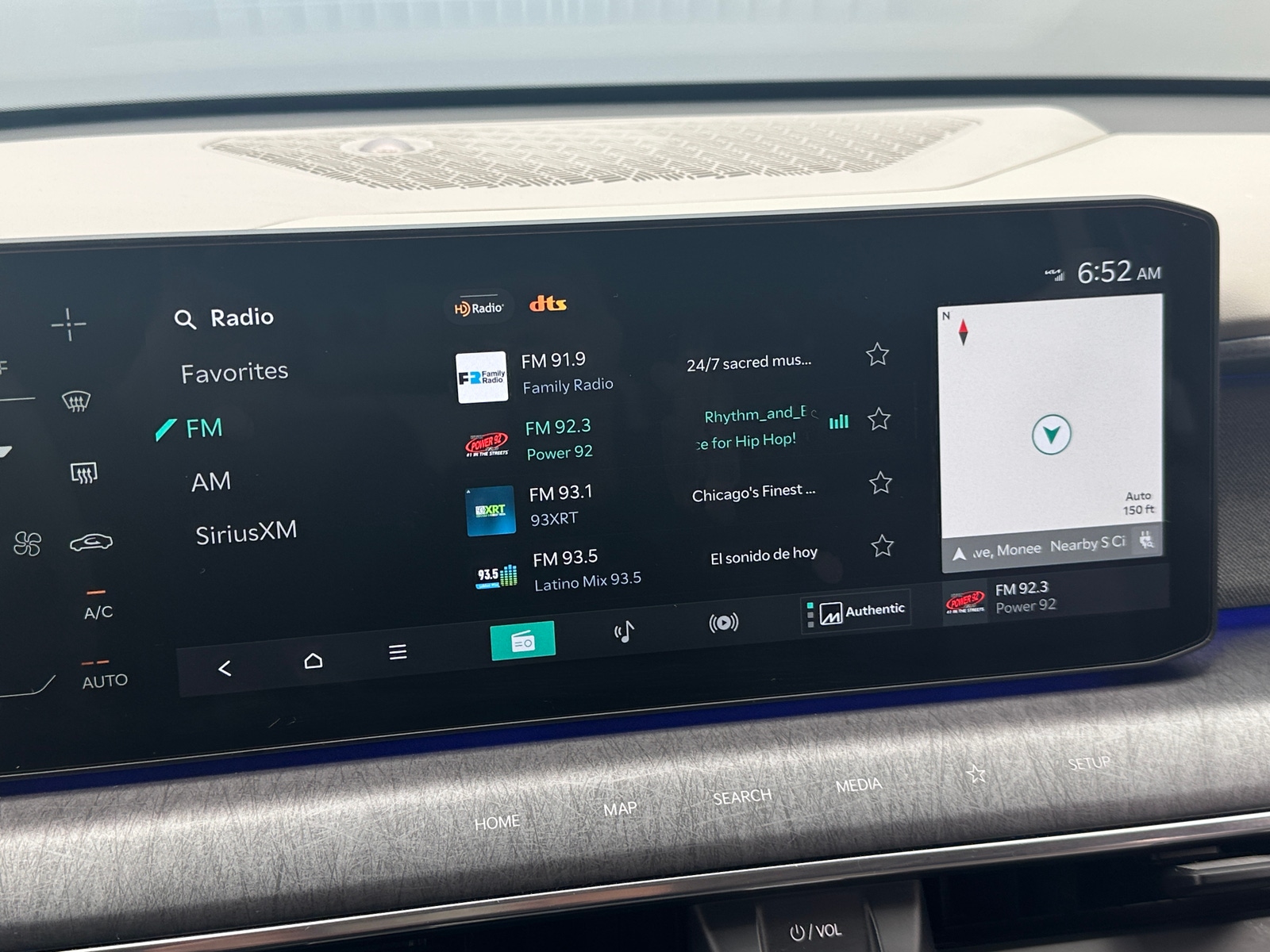 Thumbnail: 2025 Kia EV9 - 3