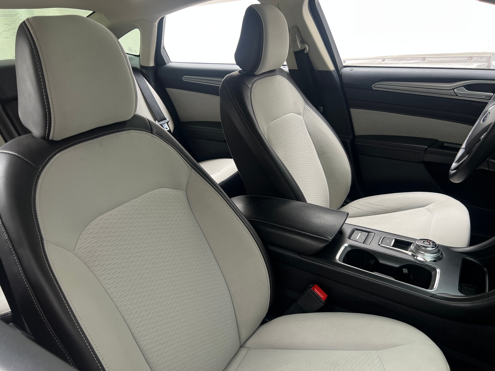 Thumbnail: 2020 Ford Fusion - 2