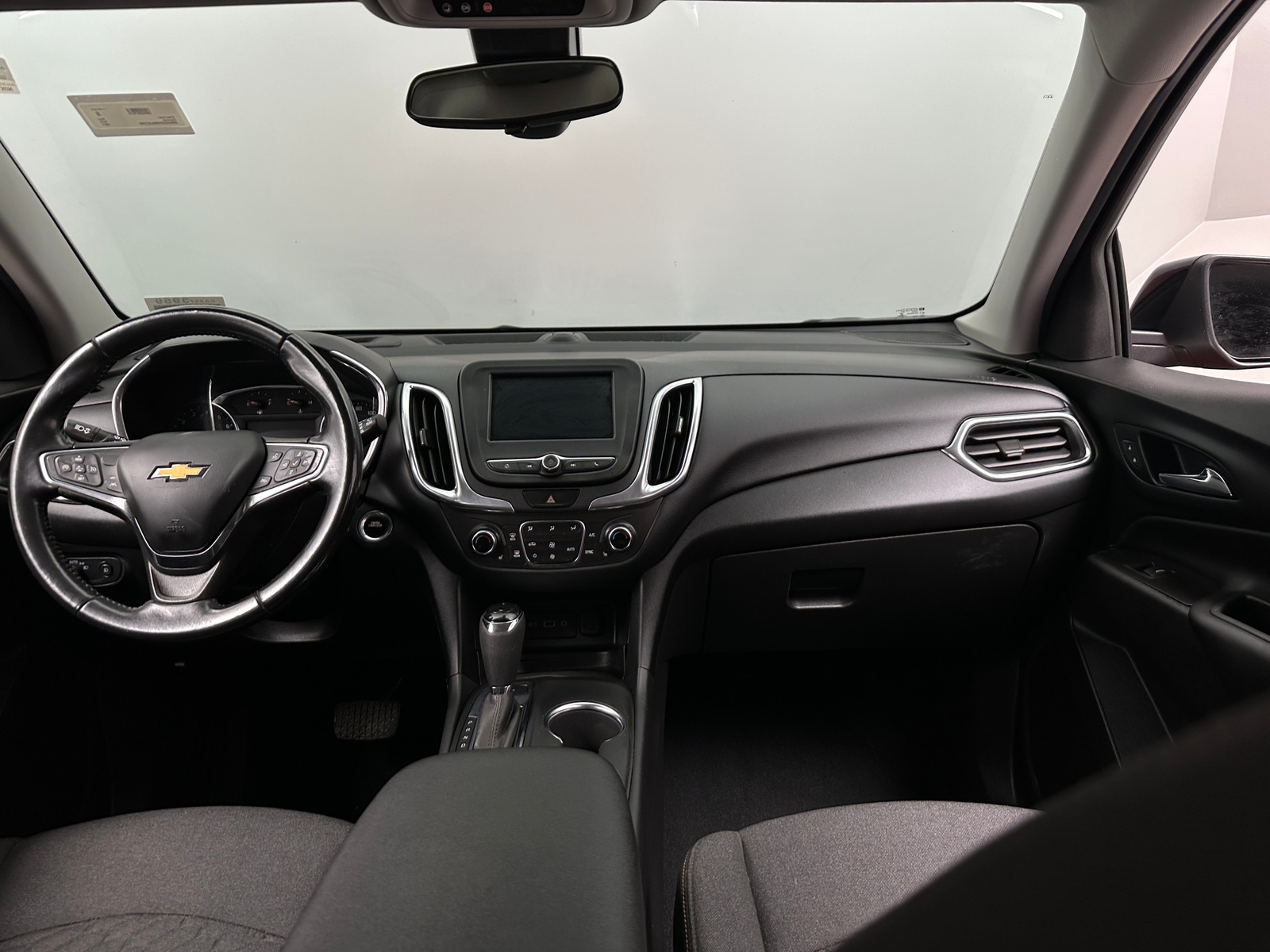 Thumbnail: 2021 Chevrolet Equinox - 3