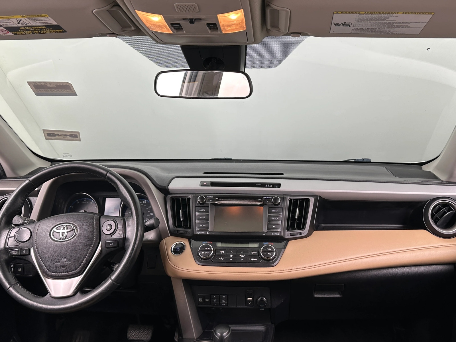 Thumbnail: 2018 Toyota RAV4 - 3