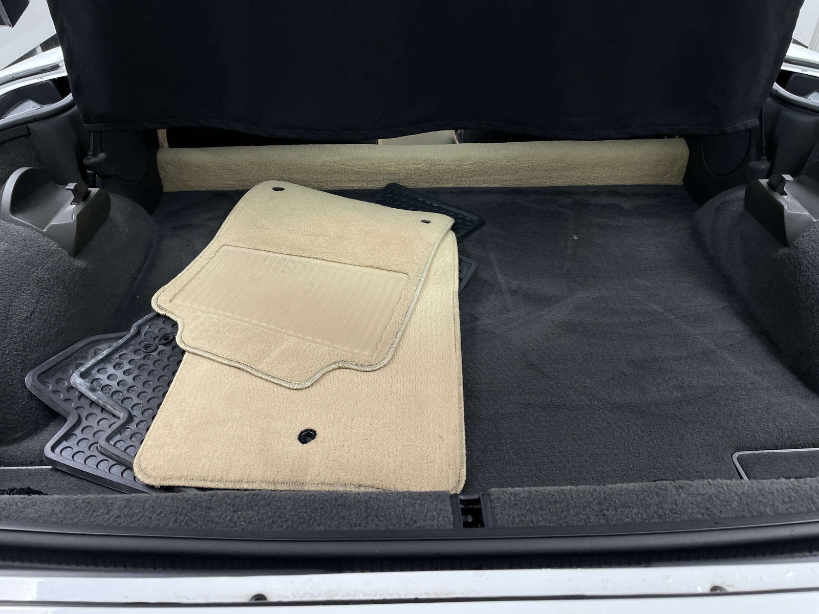 Thumbnail: 2011 Chevrolet Corvette - 4