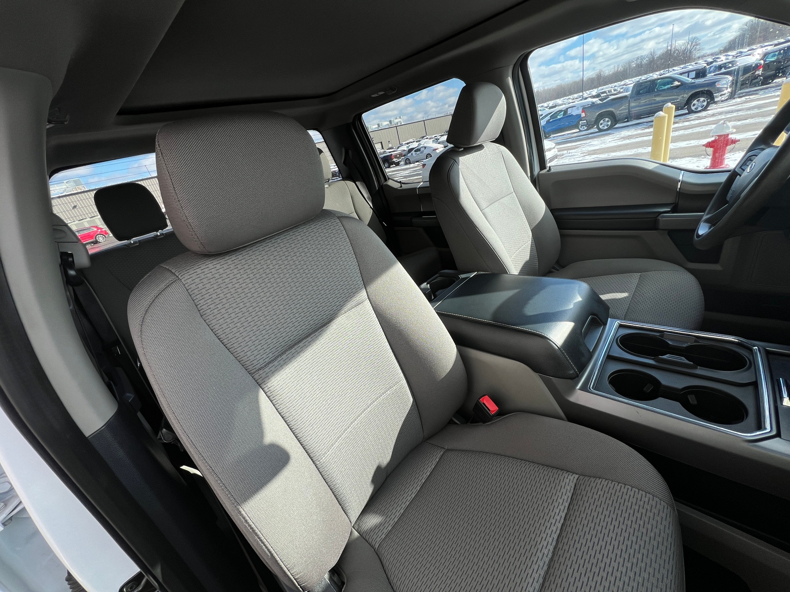 Thumbnail: 2022 Ford Econoline - 2