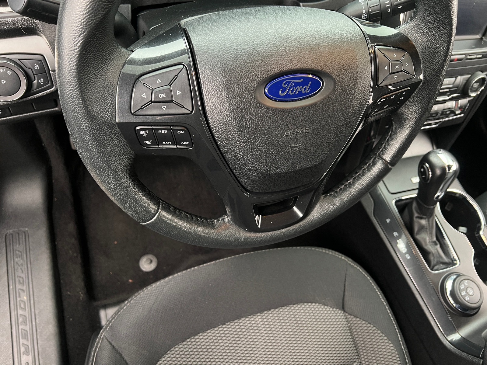 Thumbnail: 2019 Ford Explorer - 5