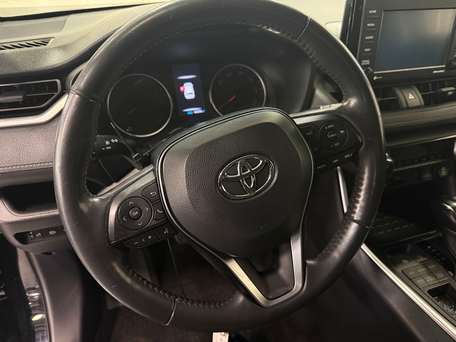 Thumbnail: 2020 Toyota RAV4 - 5