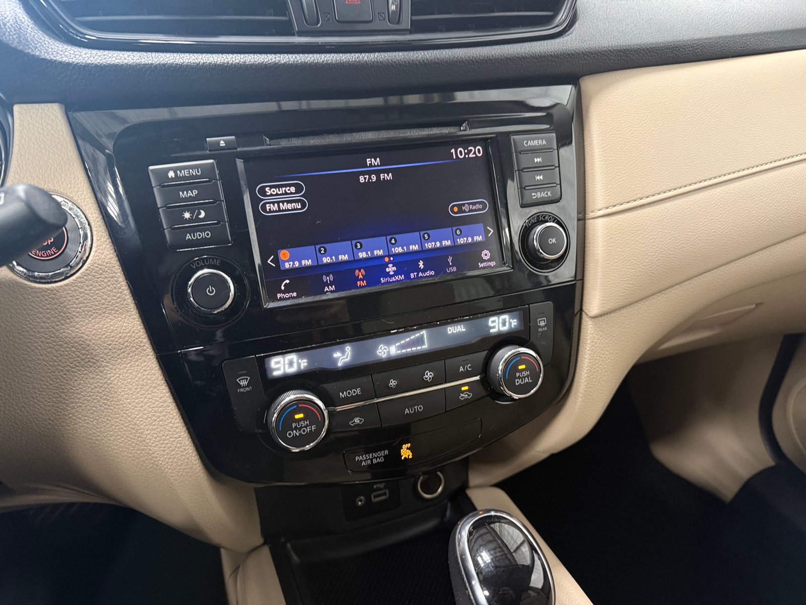 Thumbnail: 2018 Nissan Rogue - 4