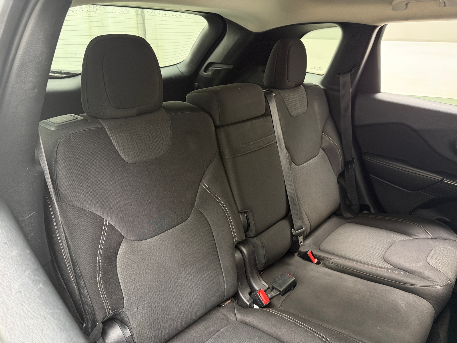 Thumbnail: 2015 Jeep Cherokee - 6