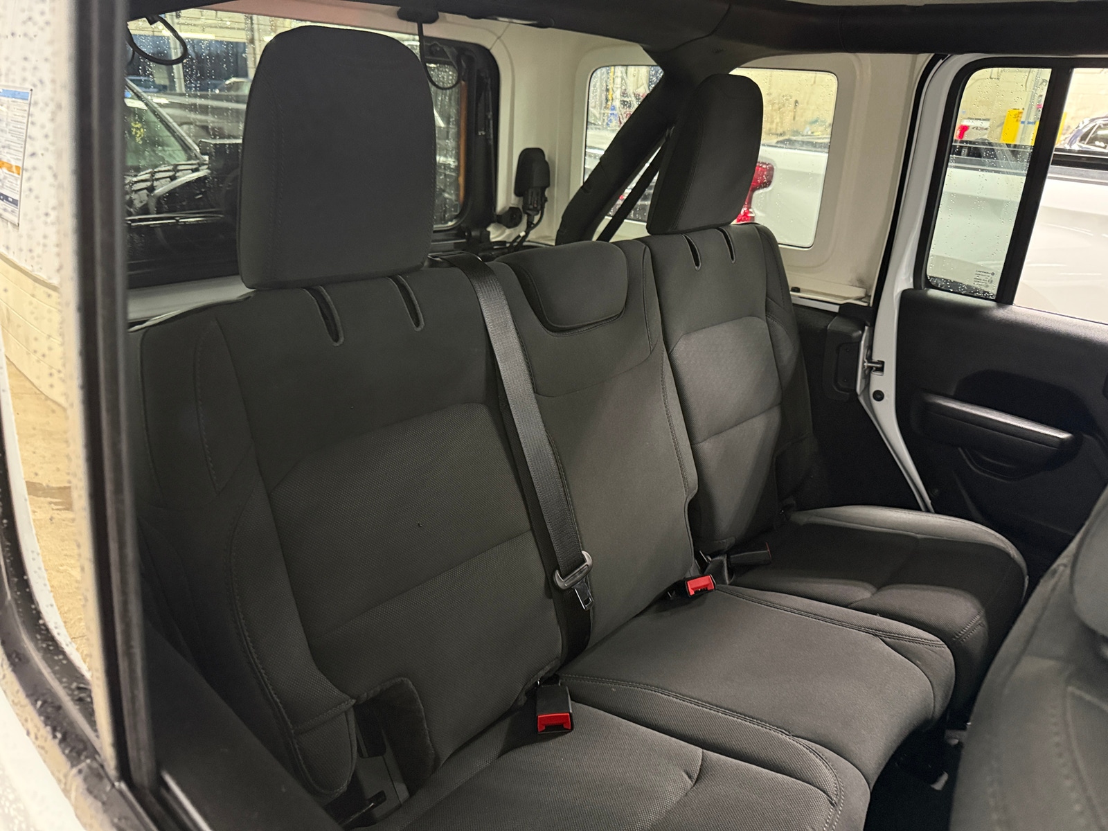 Thumbnail: 2022 Jeep Wrangler - 6