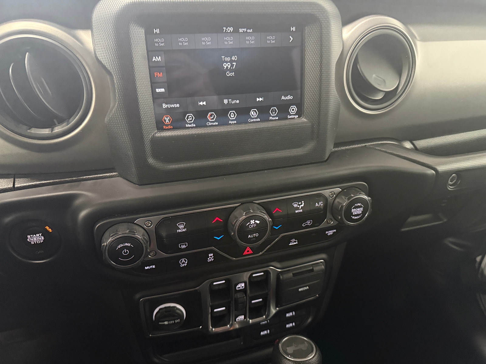 Thumbnail: 2022 Jeep Wrangler - 4